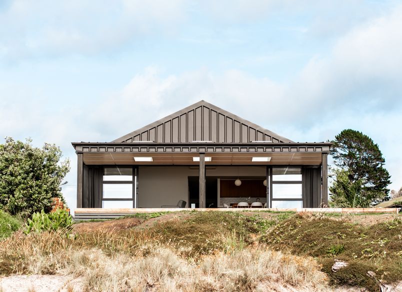 Wharekaho Beach House - Barn Home