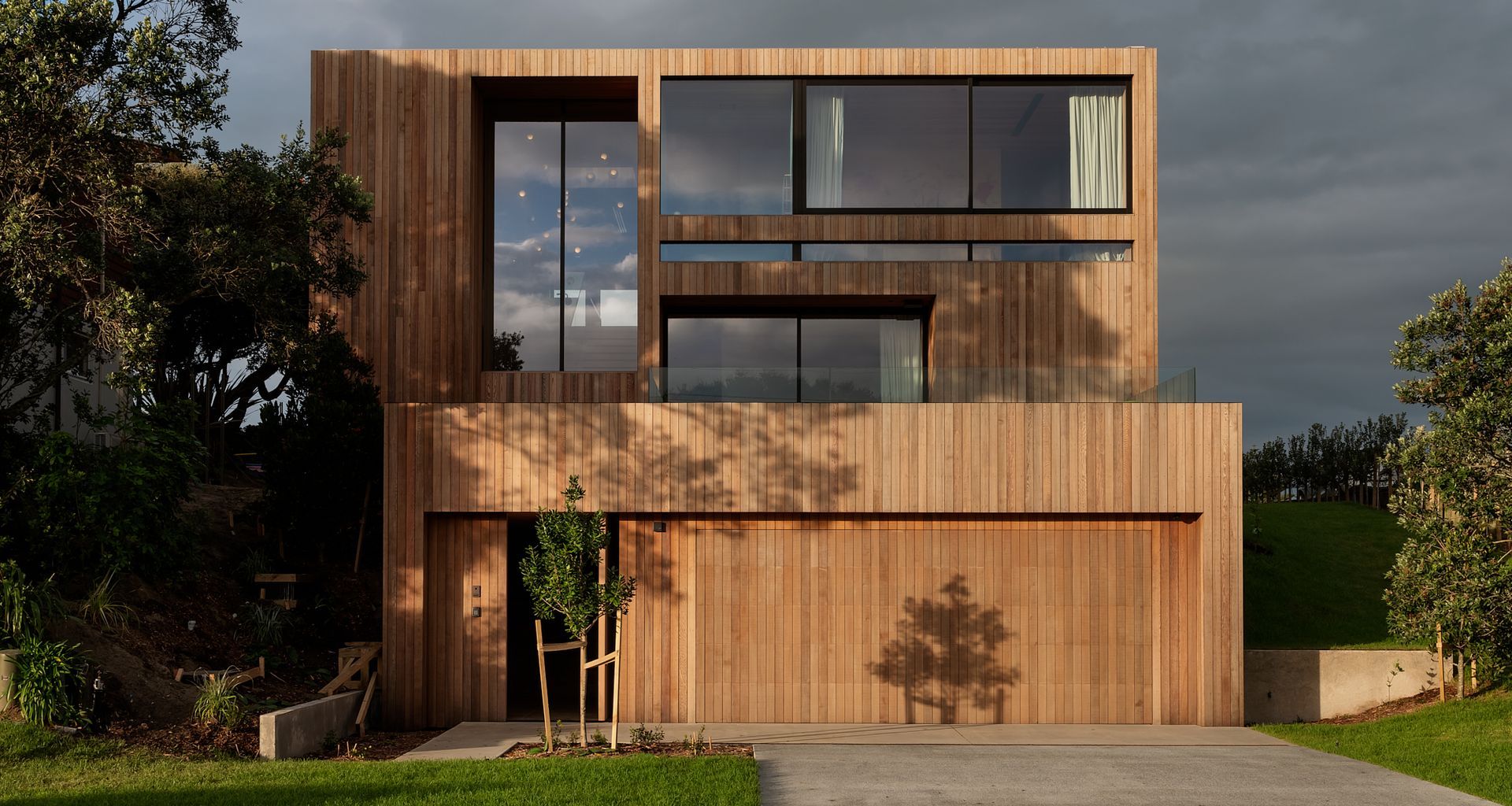 Waihi House banner