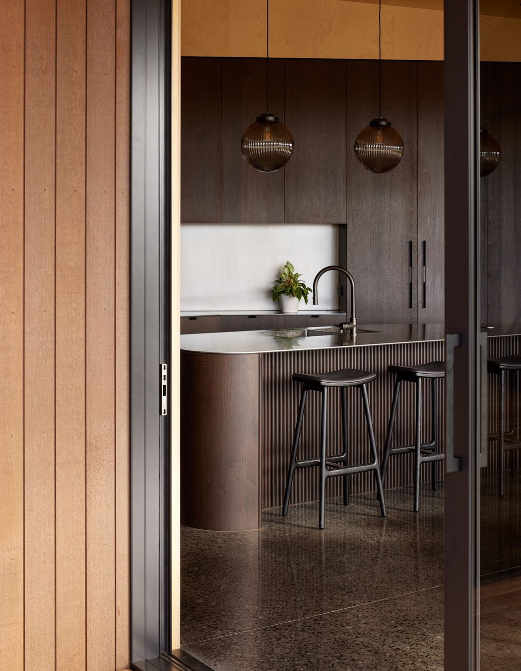 Edwards White Rangitahi Bach