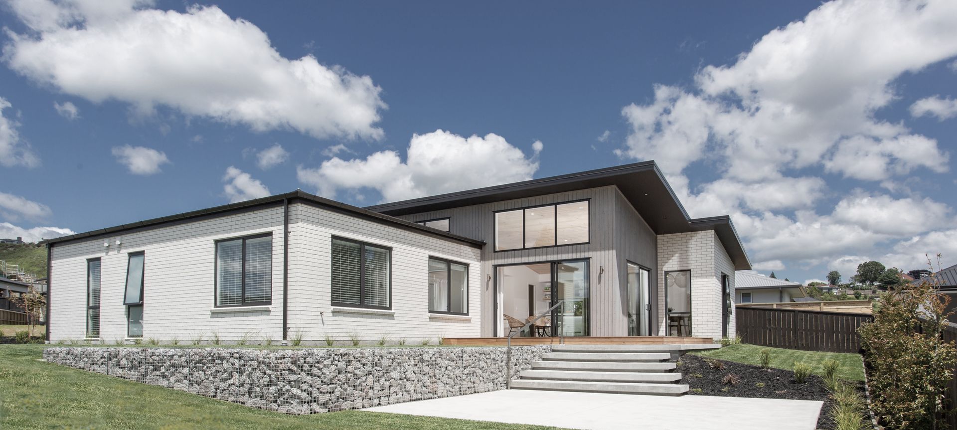 Modern Family Home in Tauranga banner