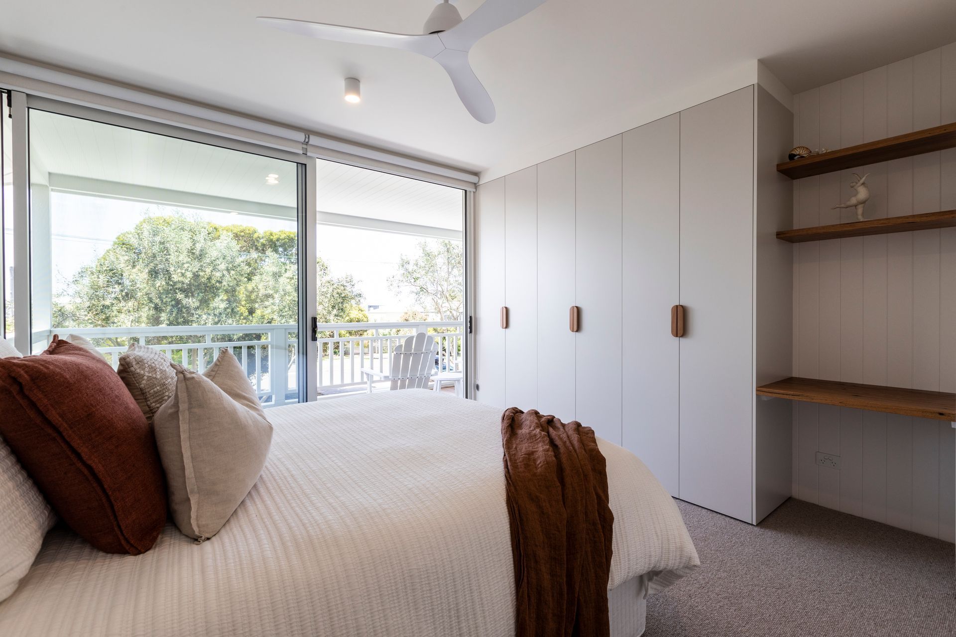 Munday in the Hamptons