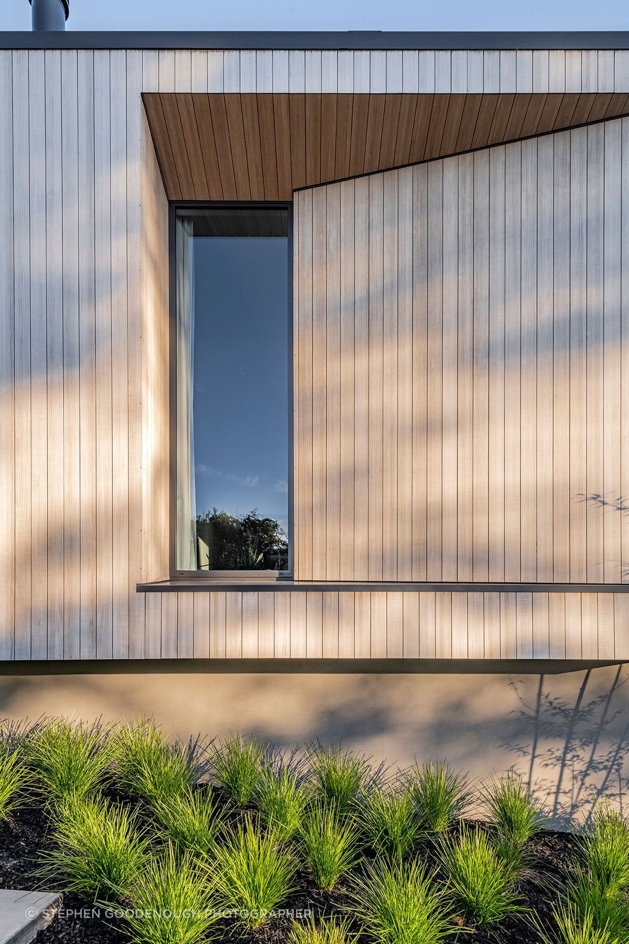 Subtle breaks in the otherwise simple rectangular form are well detailed throughout