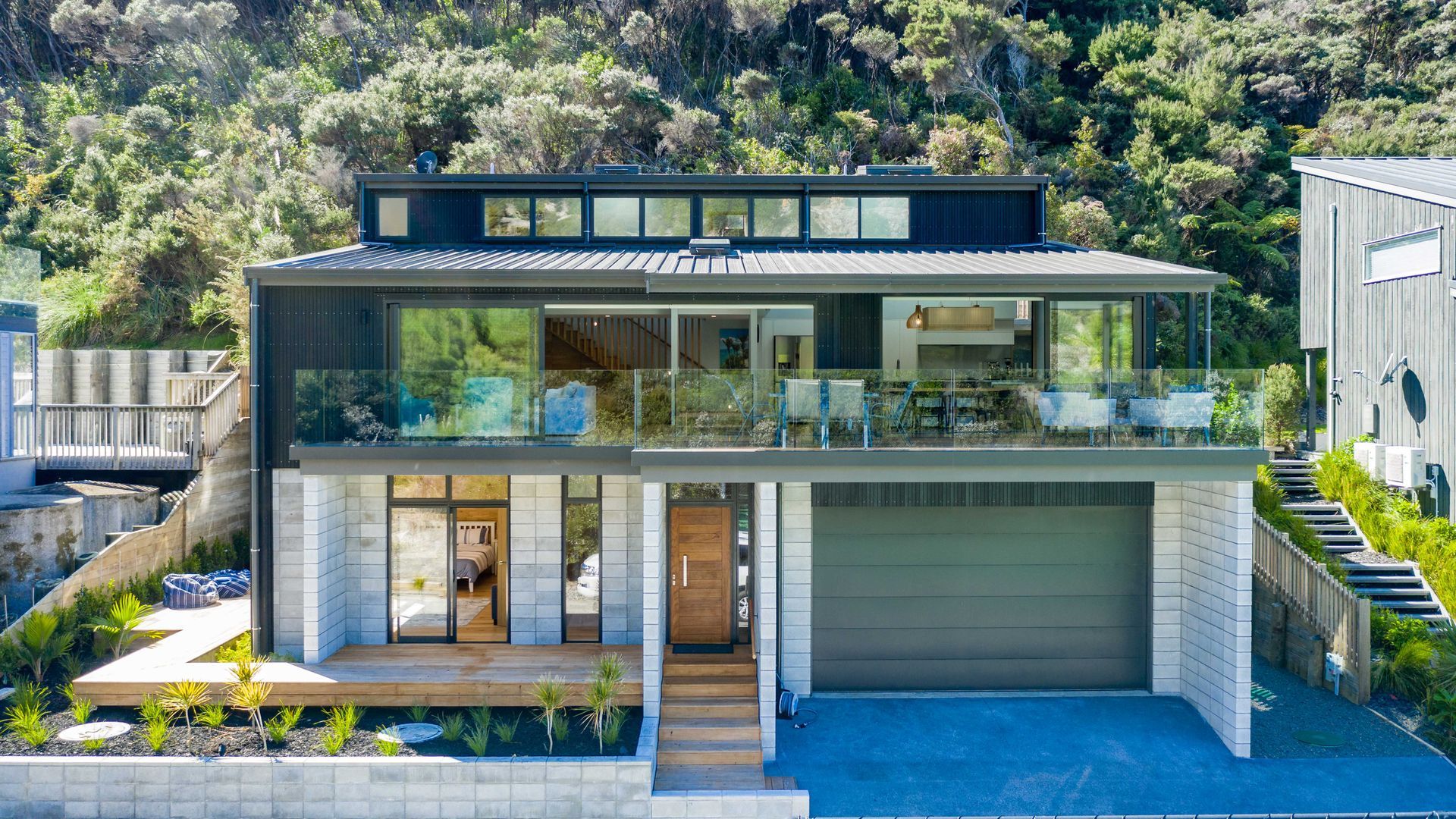 Northland Beach House banner