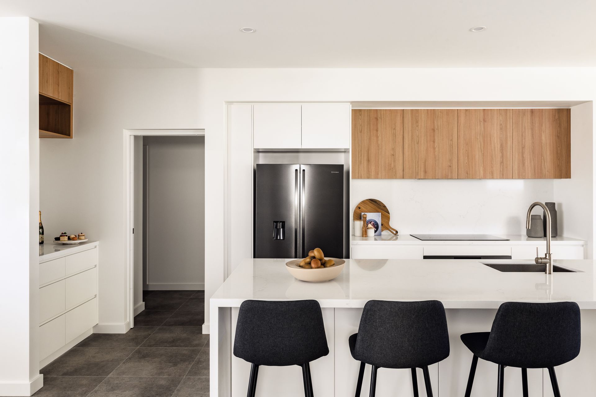 Port Kembla Beach House by Hewison Constructions