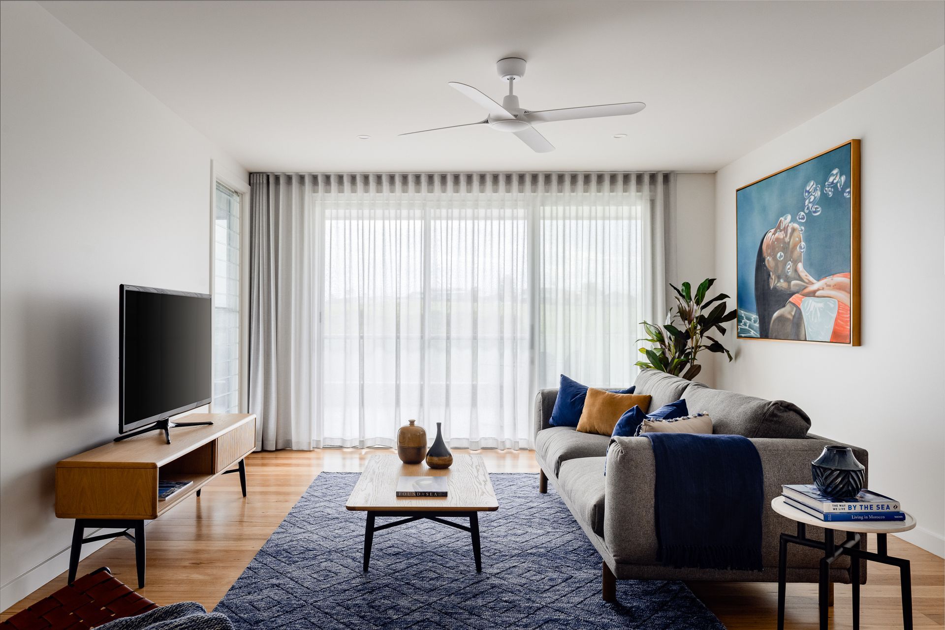 Port Kembla Beach House by Hewison Constructions