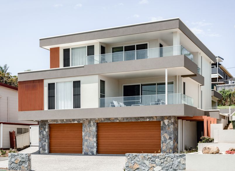 Port Kembla Beach House by Hewison Constructions