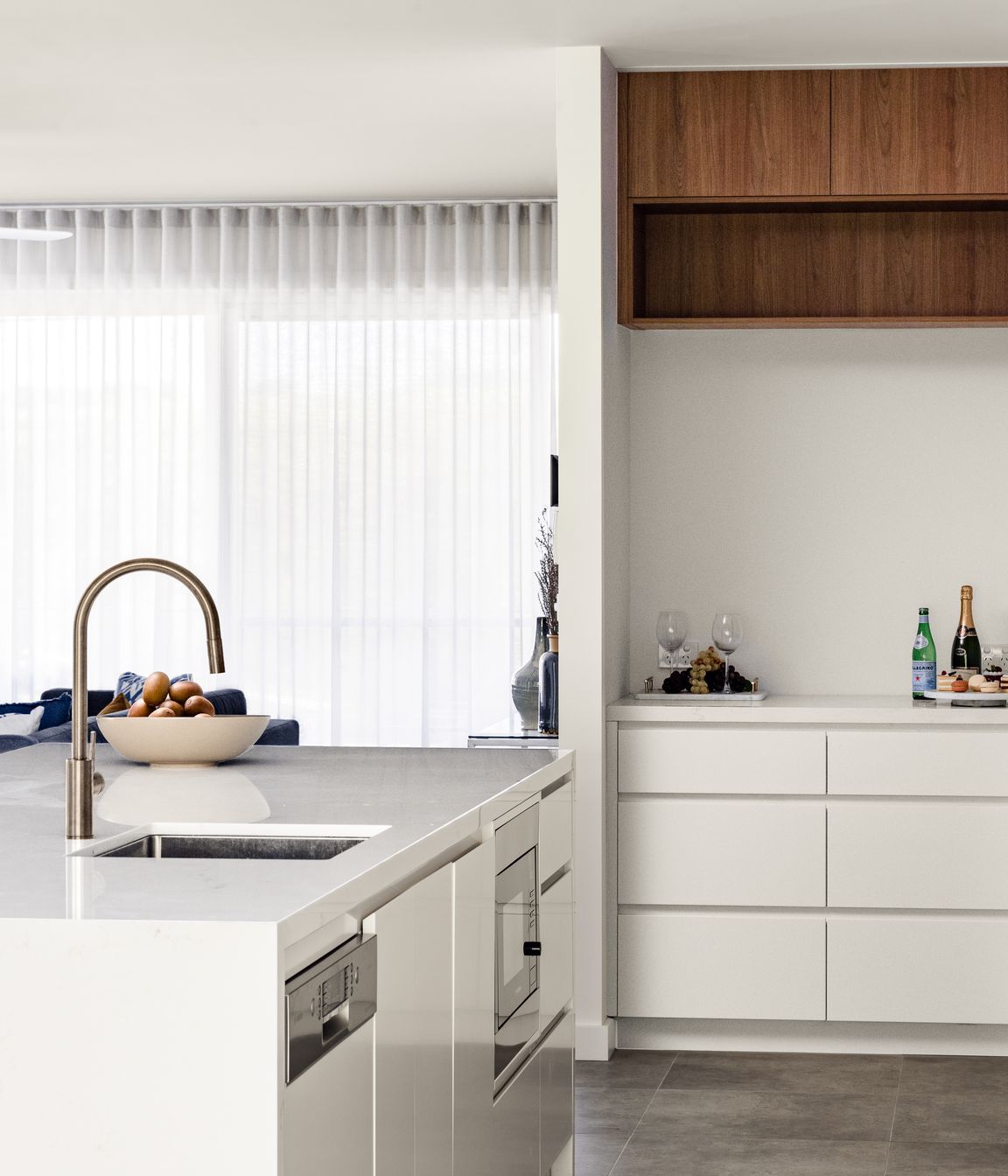 Port Kembla Beach House by Hewison Constructions