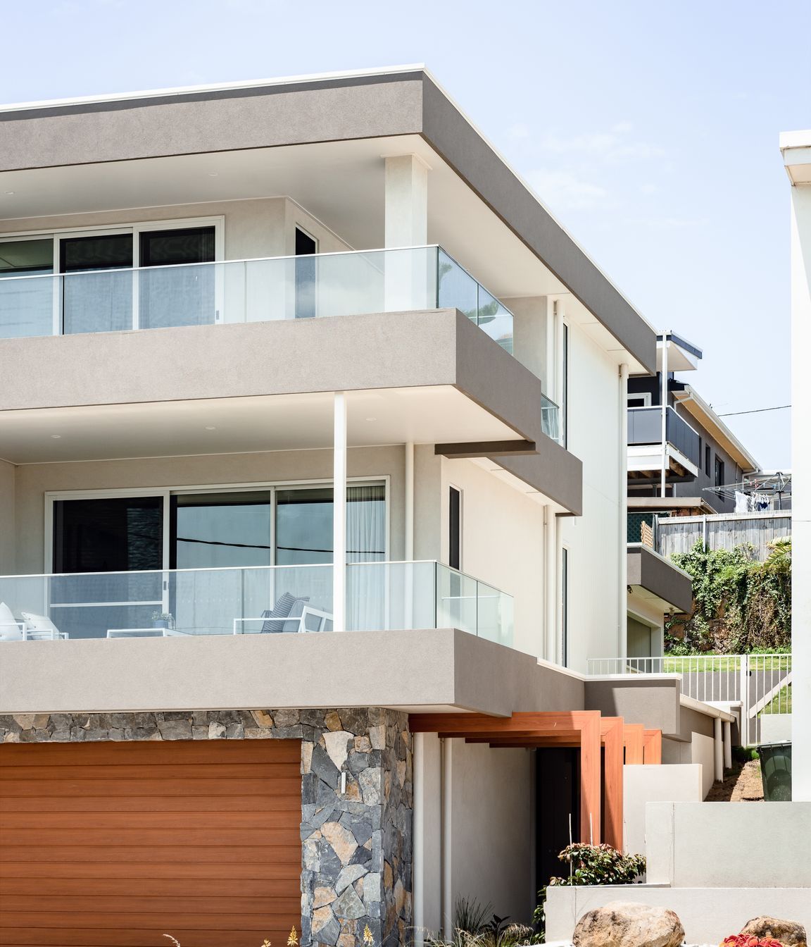 Port Kembla Beach House by Hewison Constructions