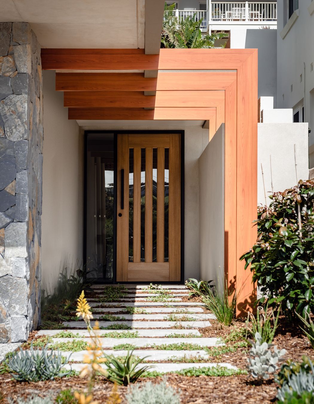 Port Kembla Beach House by Hewison Constructions