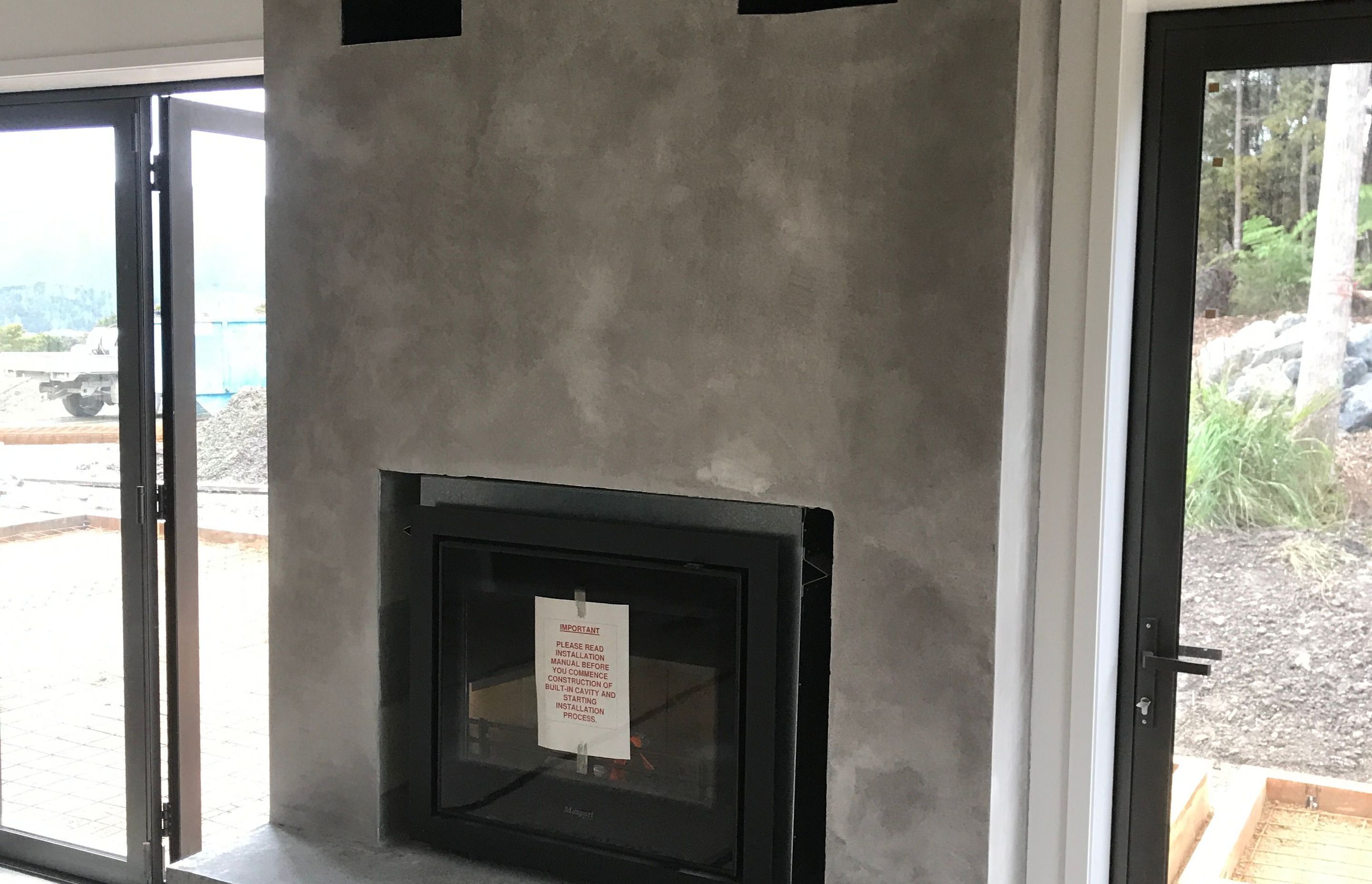 Venetian plaster - Fireplace - Aged concrete look