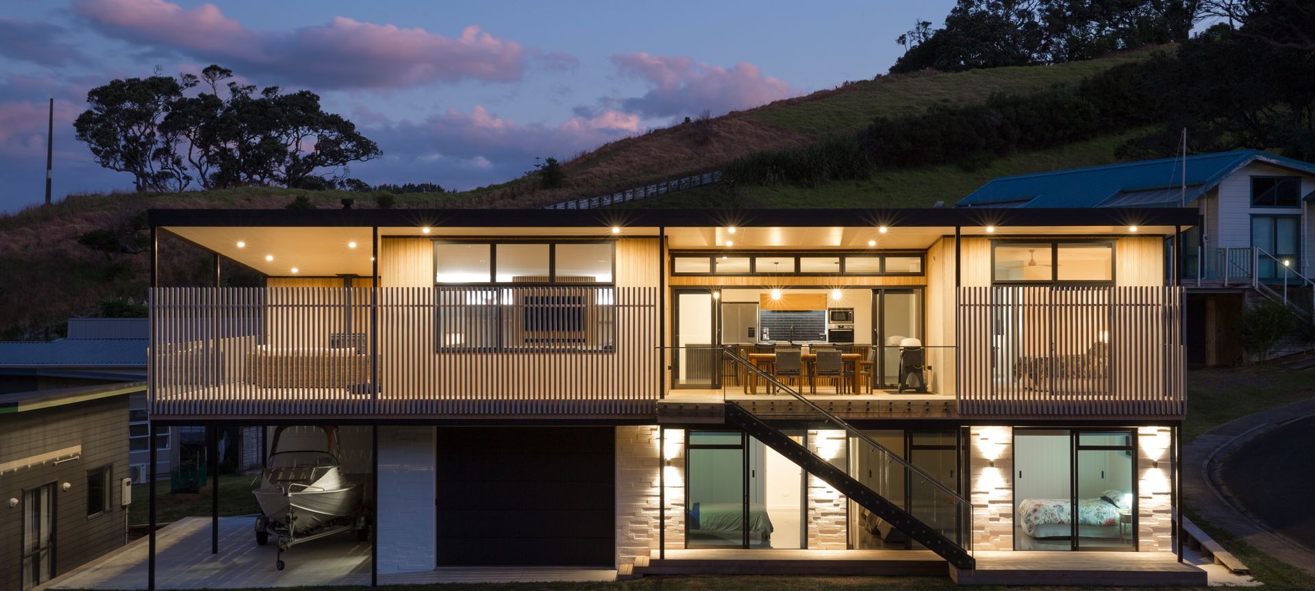 Screen House banner
