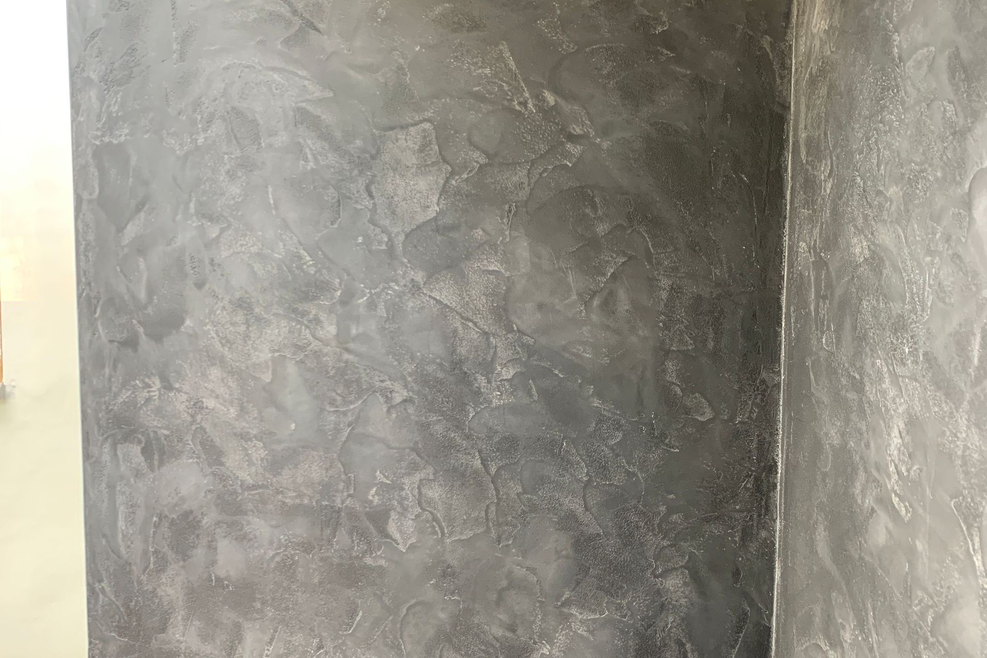 Gym, Custom Finish