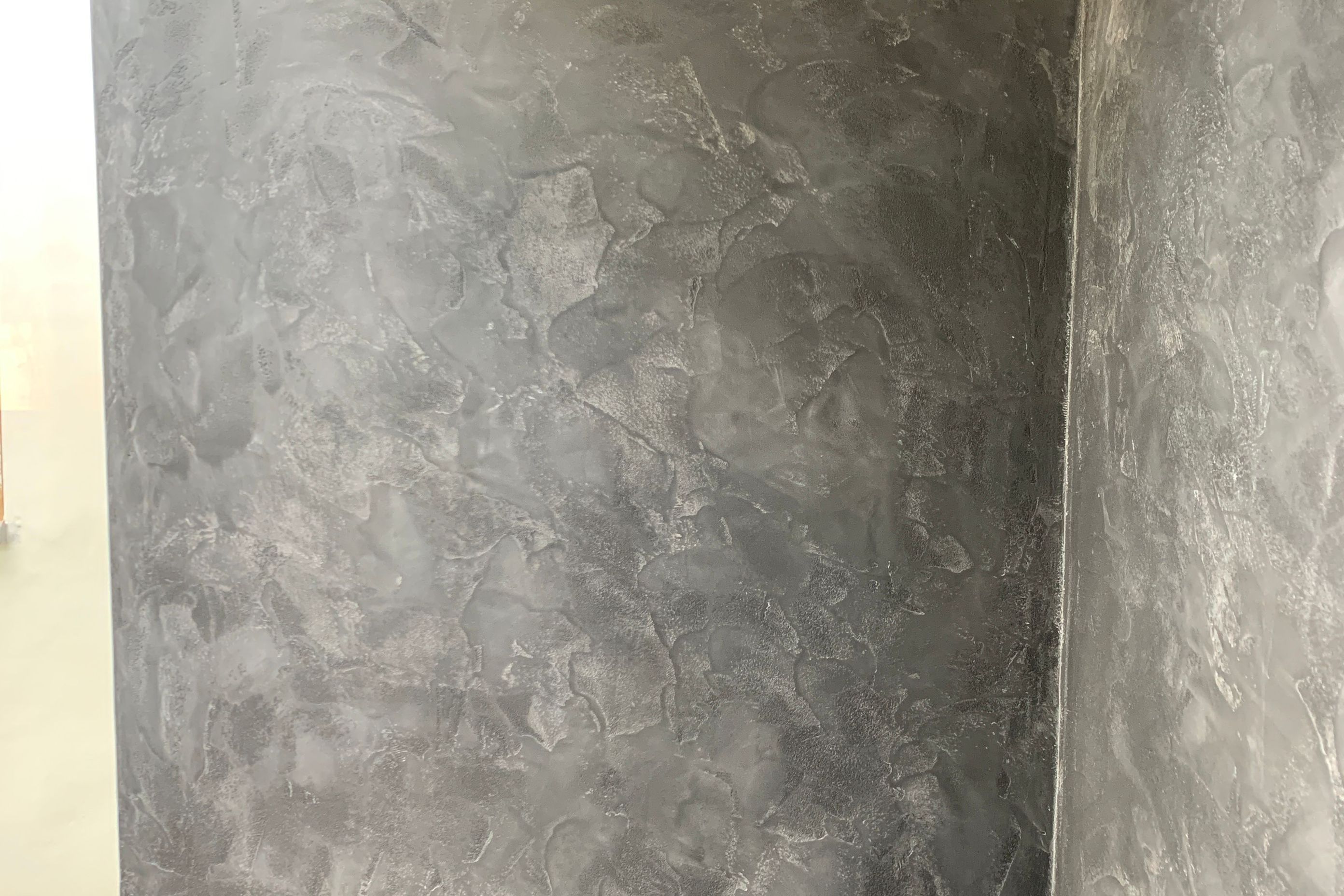 Gym, Custom Finish