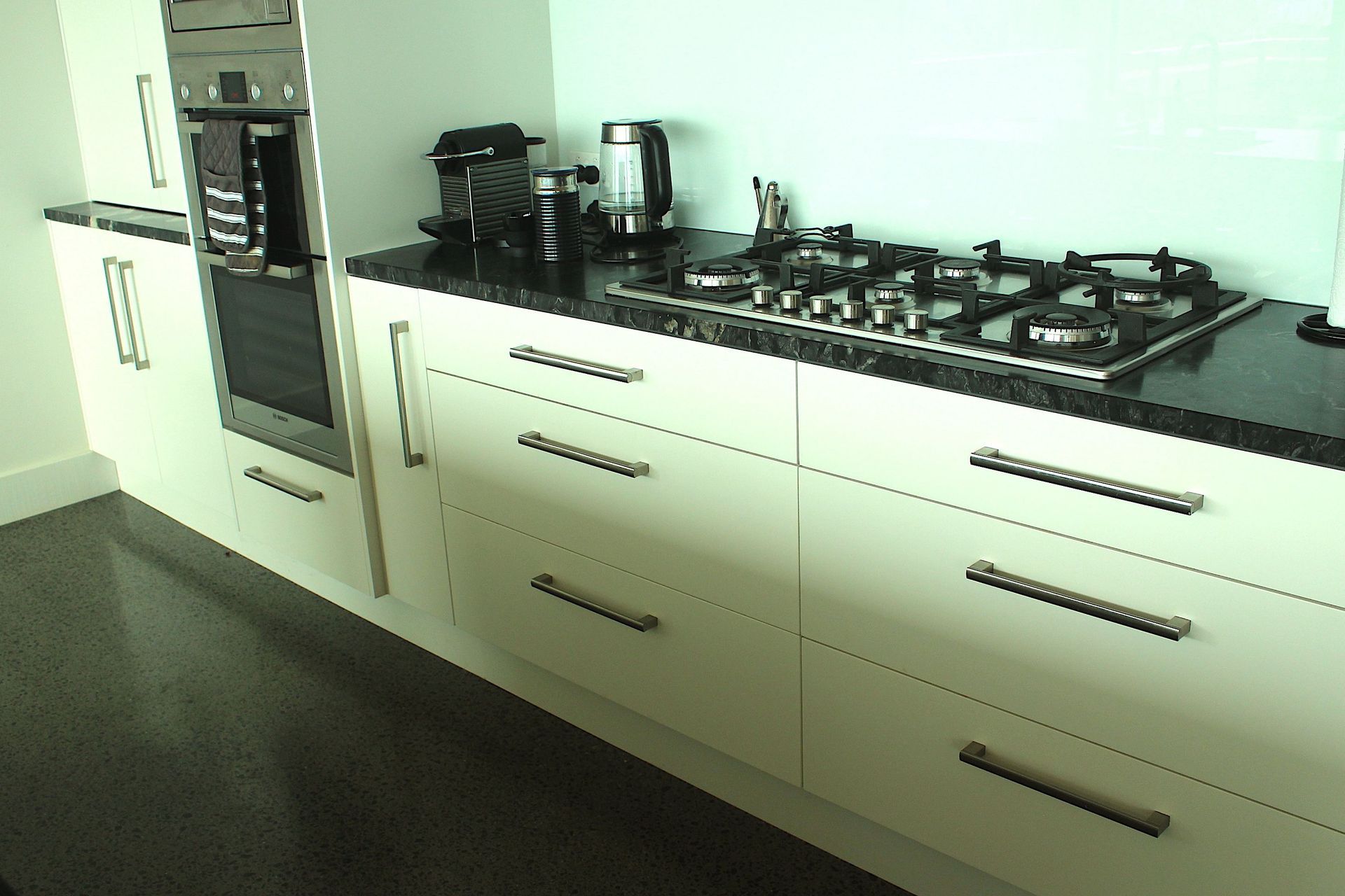 Hauraki, Oneroa, Waiheke Island