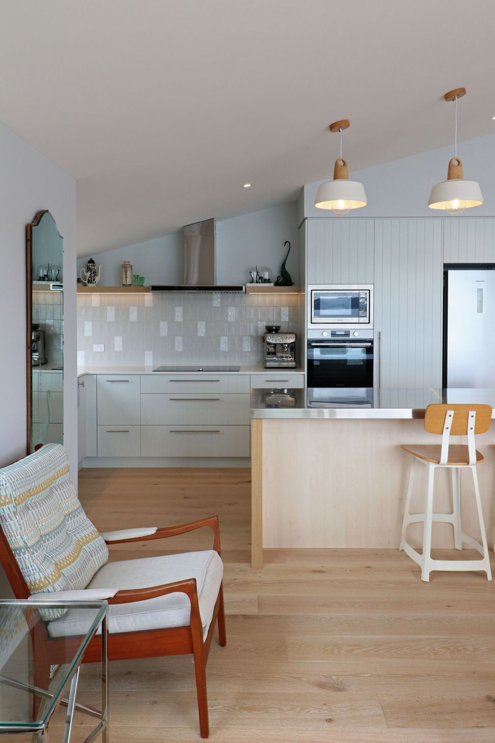 Coastal Style Kitchen with 'V' Groove and Ply Details