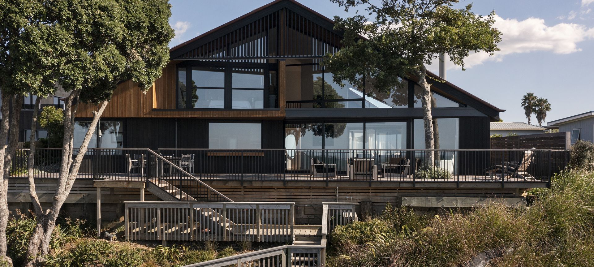Seaside Barn banner