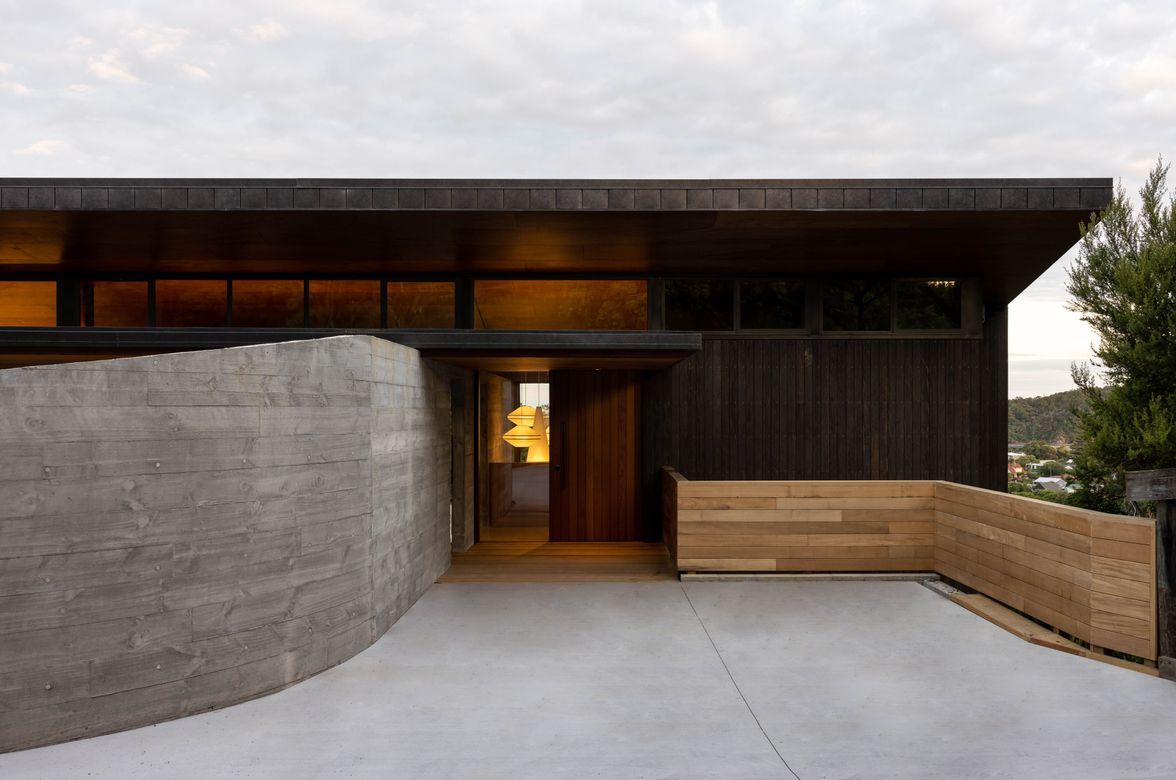 Matapouri Smokey Grey Delight