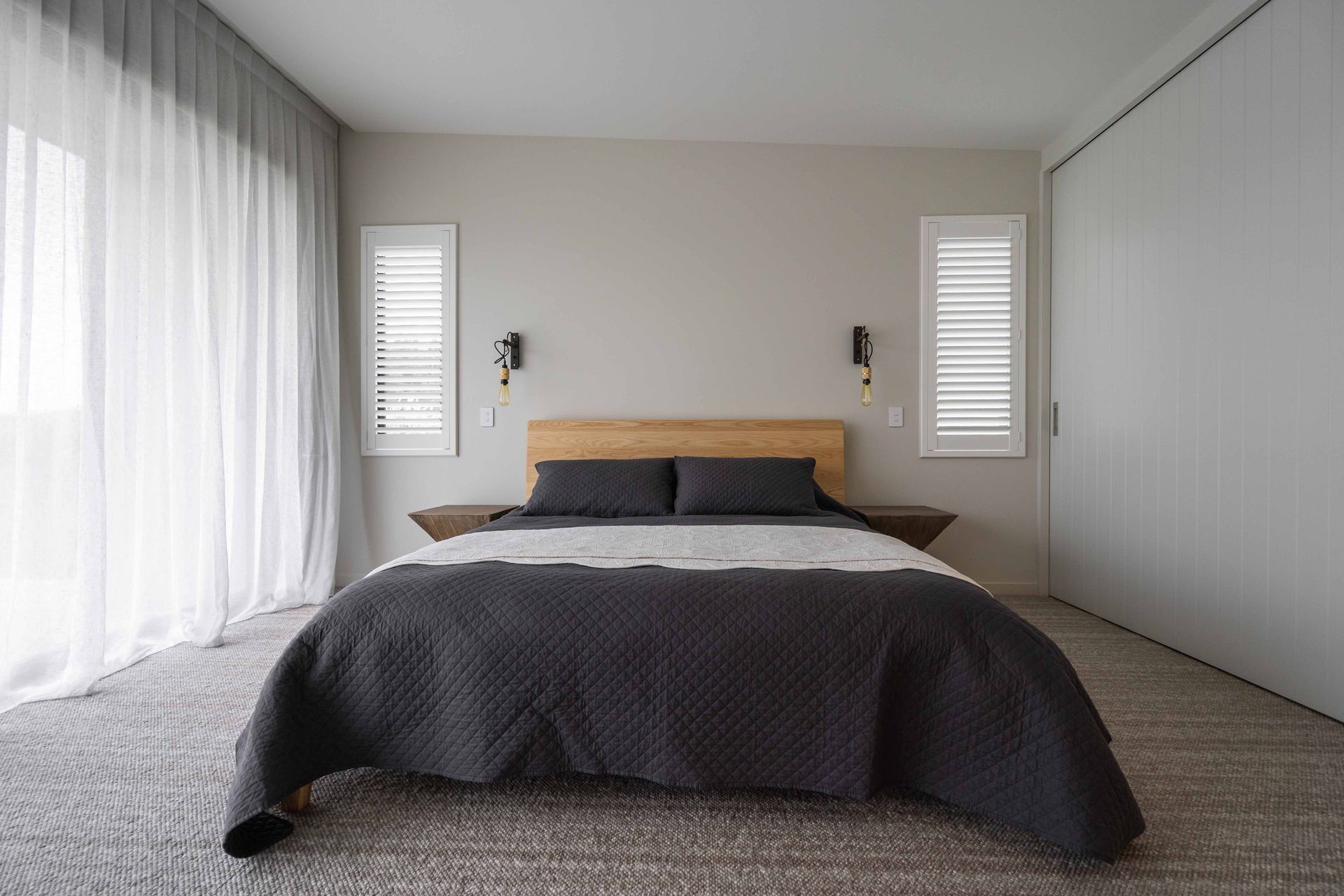 Welcome to Waiterere Beach