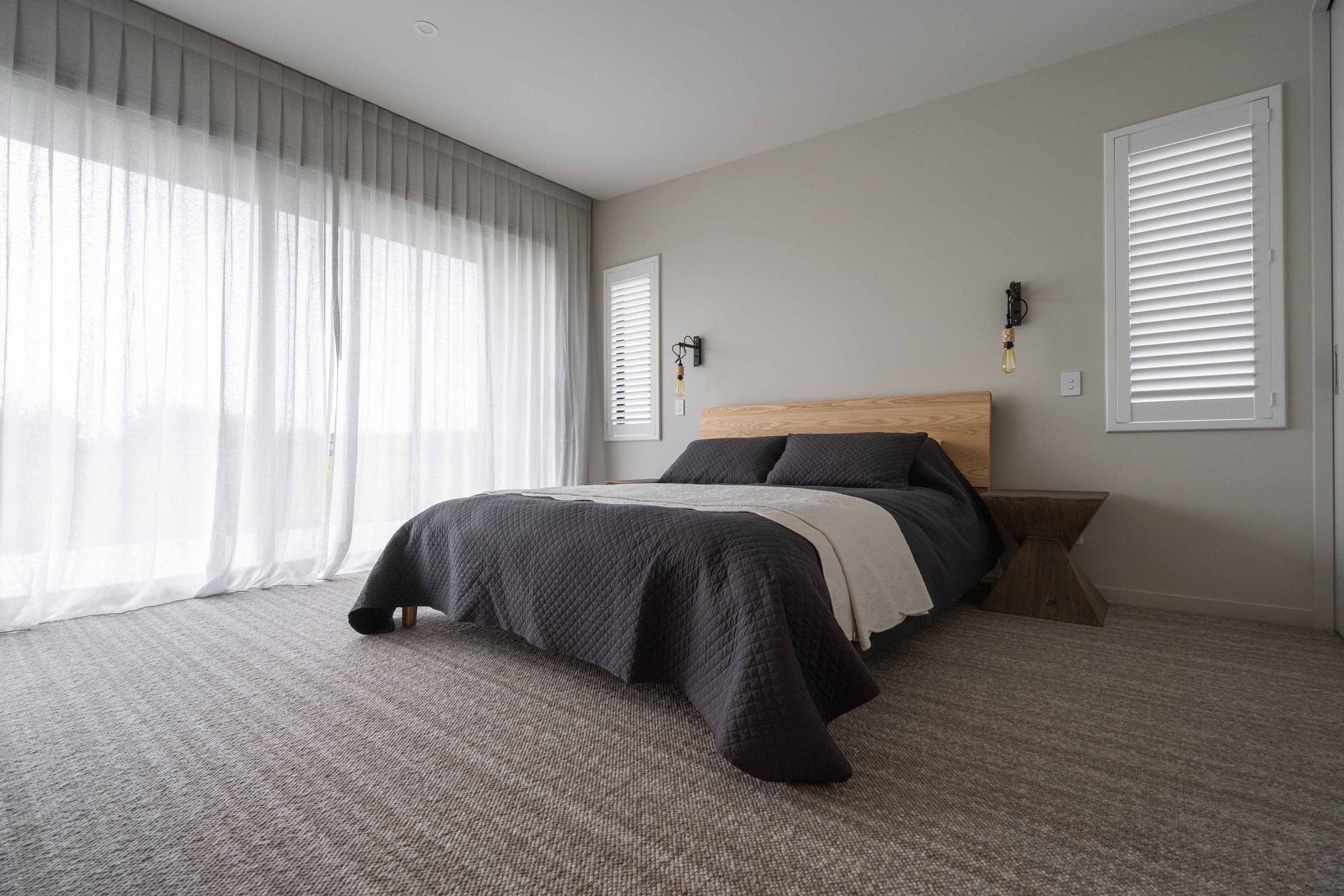 Welcome to Waiterere Beach