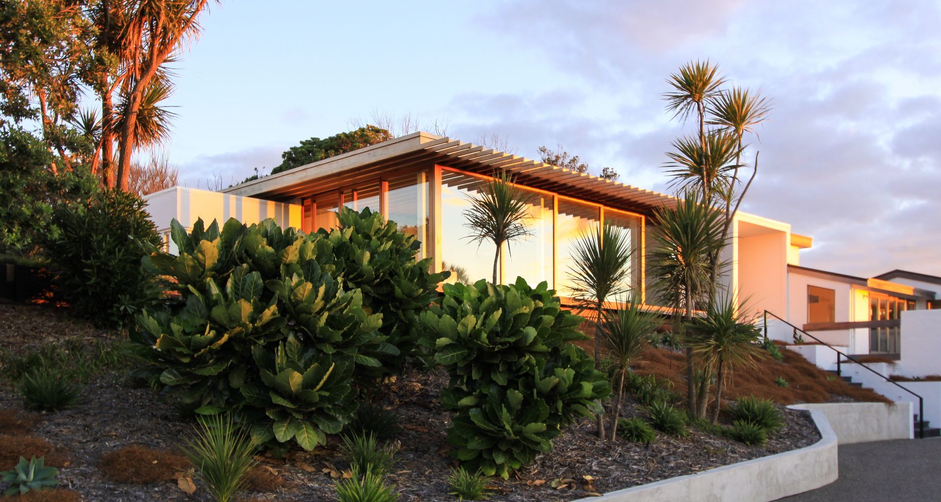 Kapiti House banner