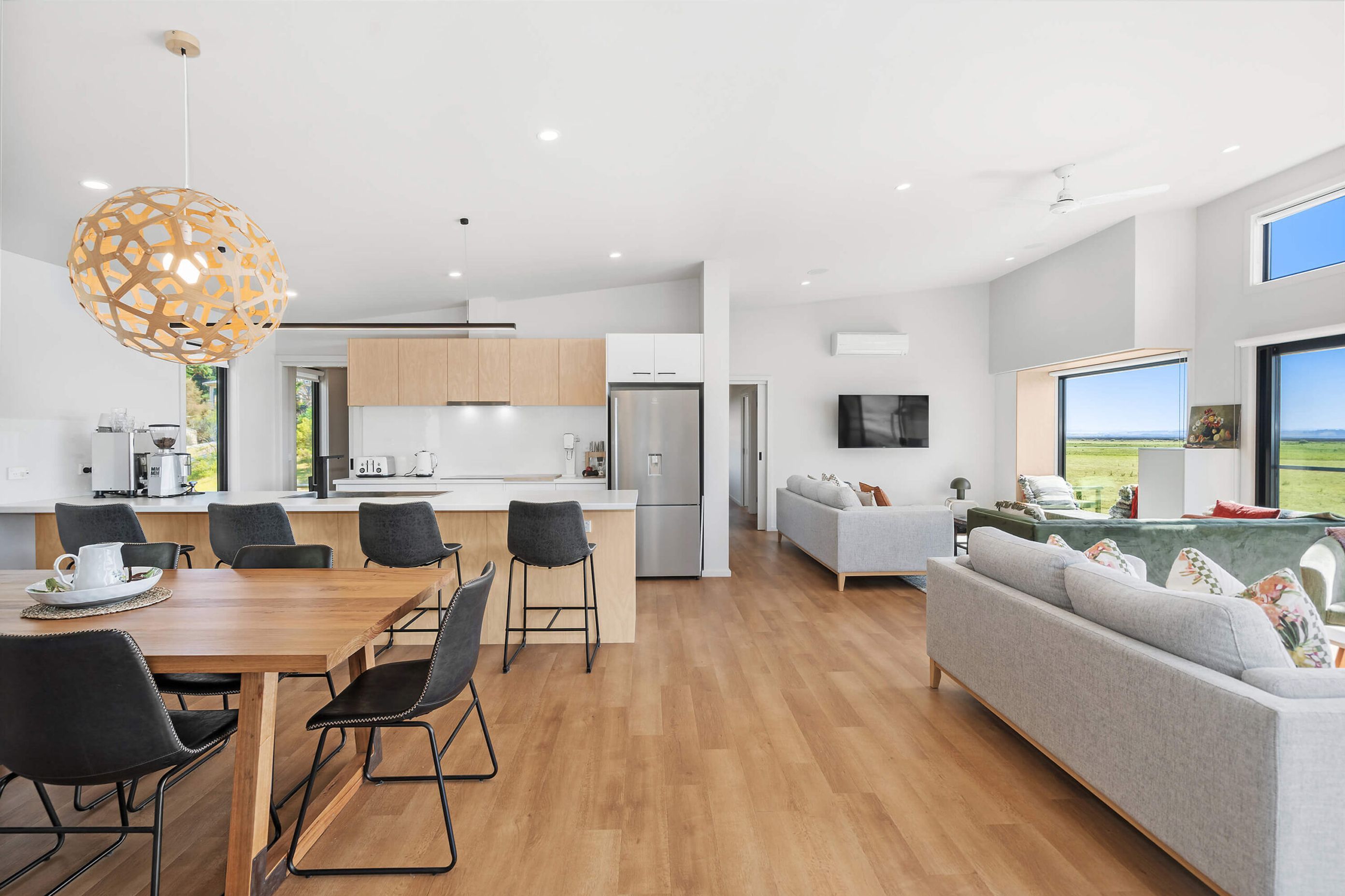 Kitchen-2-v2.jpg