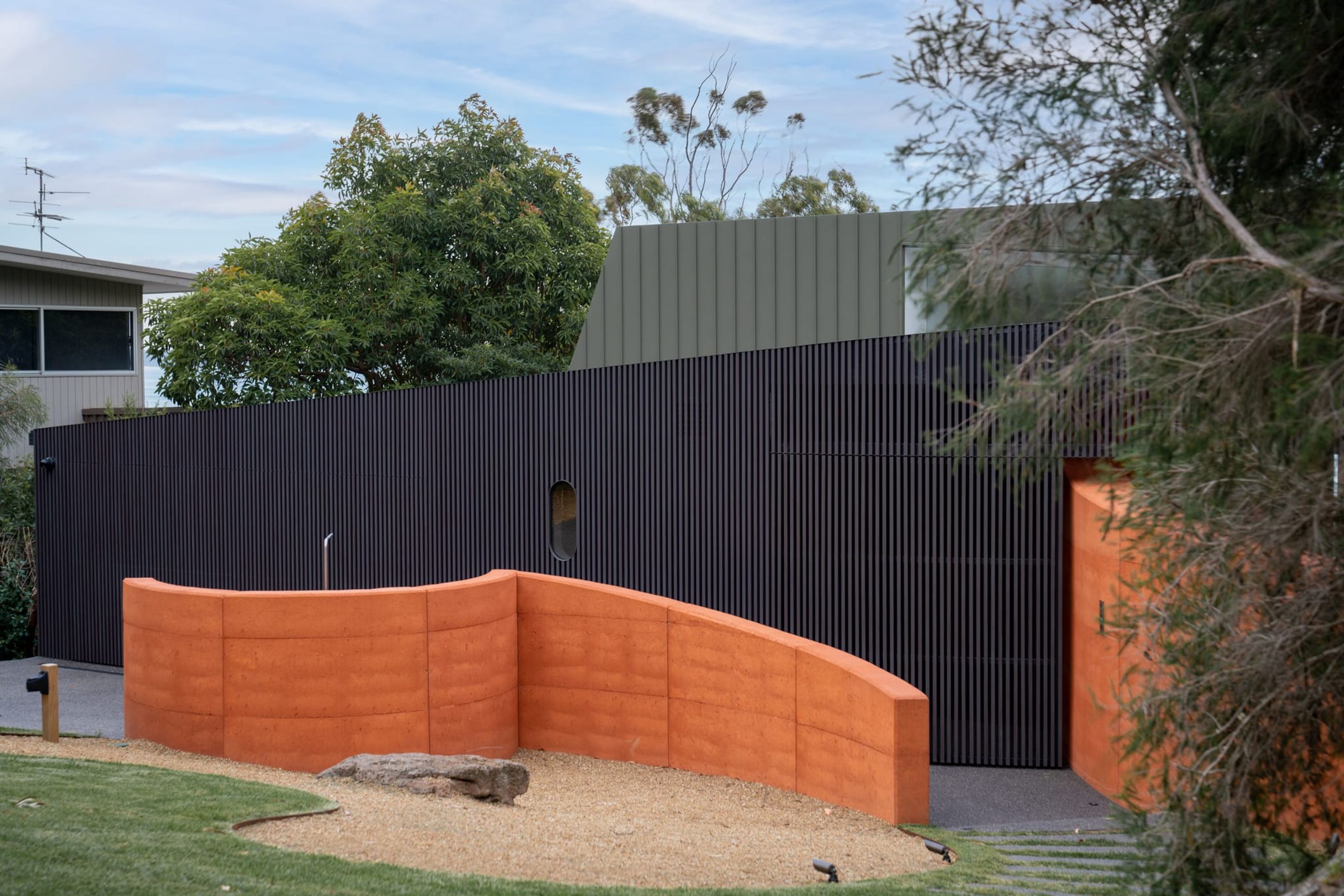 Lorne-HouseUnicote-CoastalBillabong-10-web.jpeg