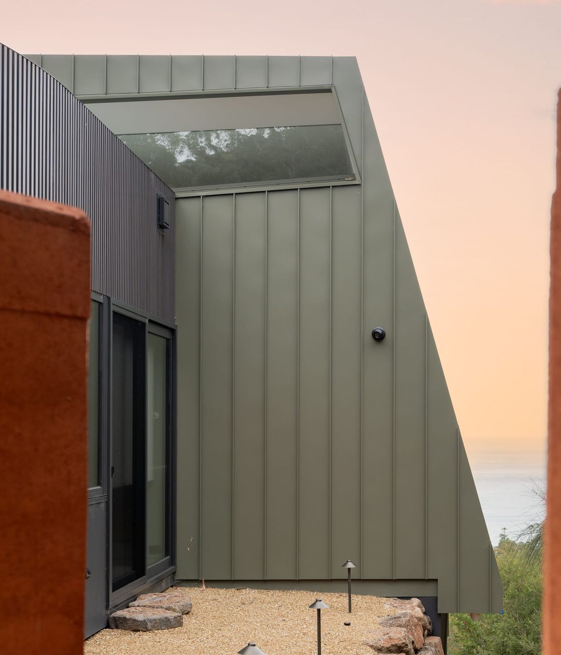 Lorne-HouseUnicote-CoastalBillabong-4-web.jpeg