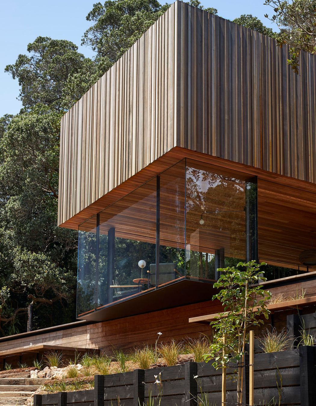 Mawhitipana House