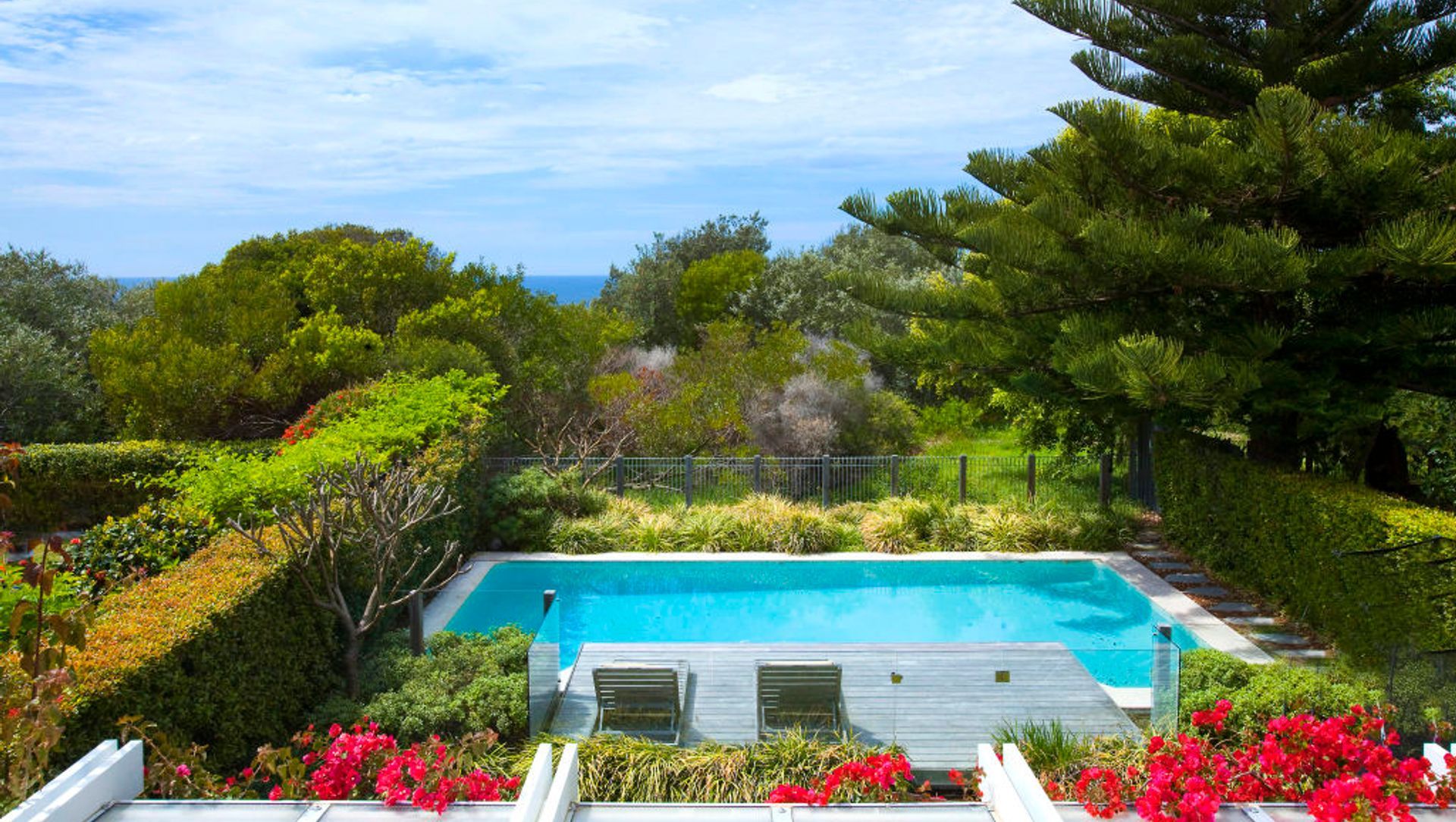 Wentworth St, Dover Heights banner