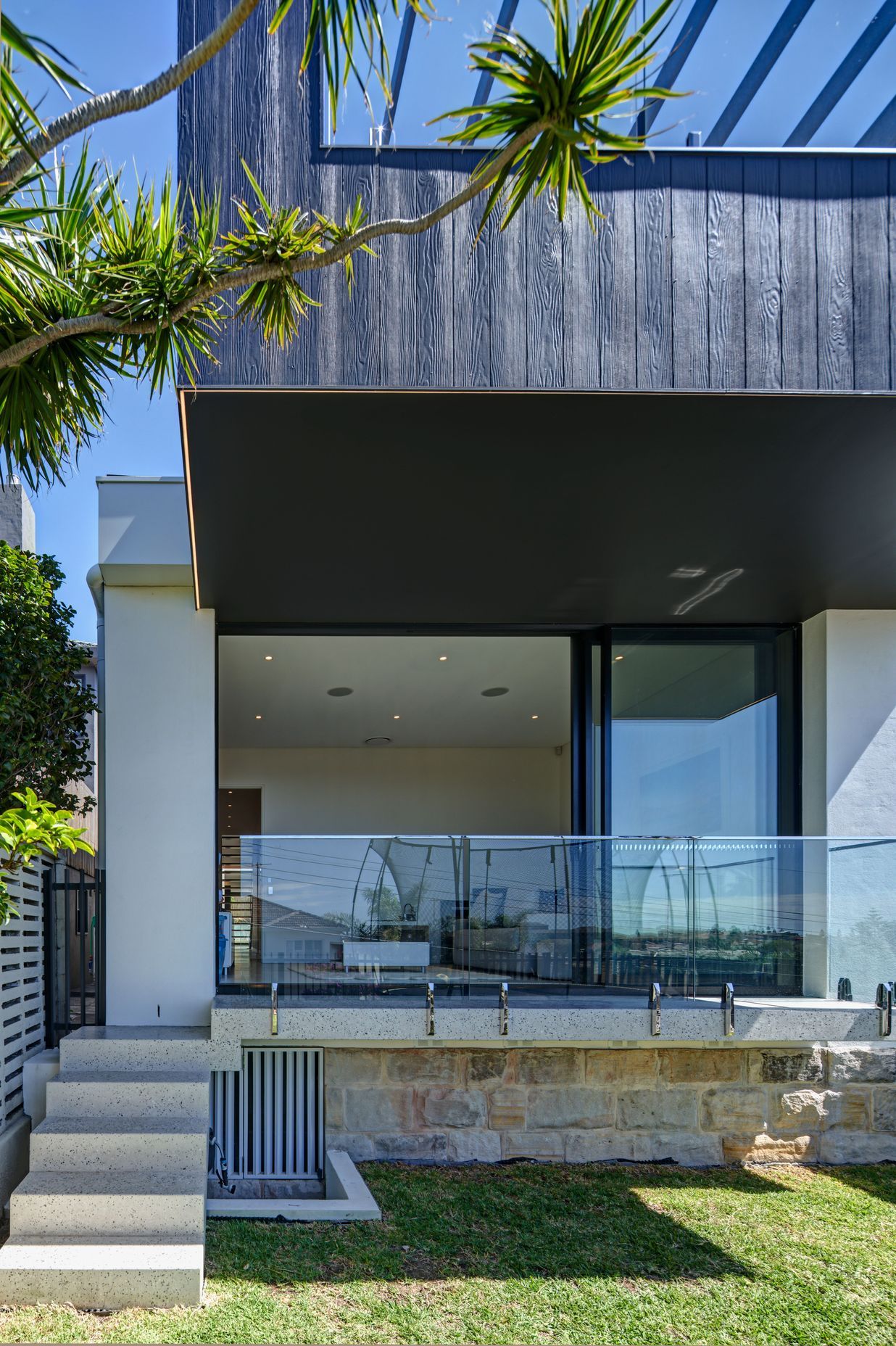 Jothy House