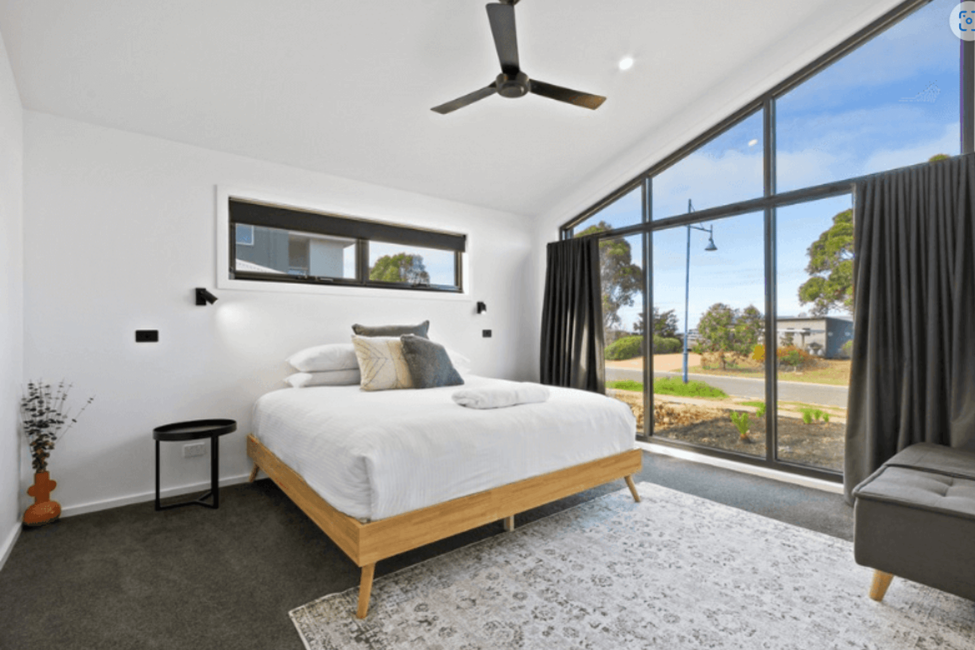Master-Bedroom.png