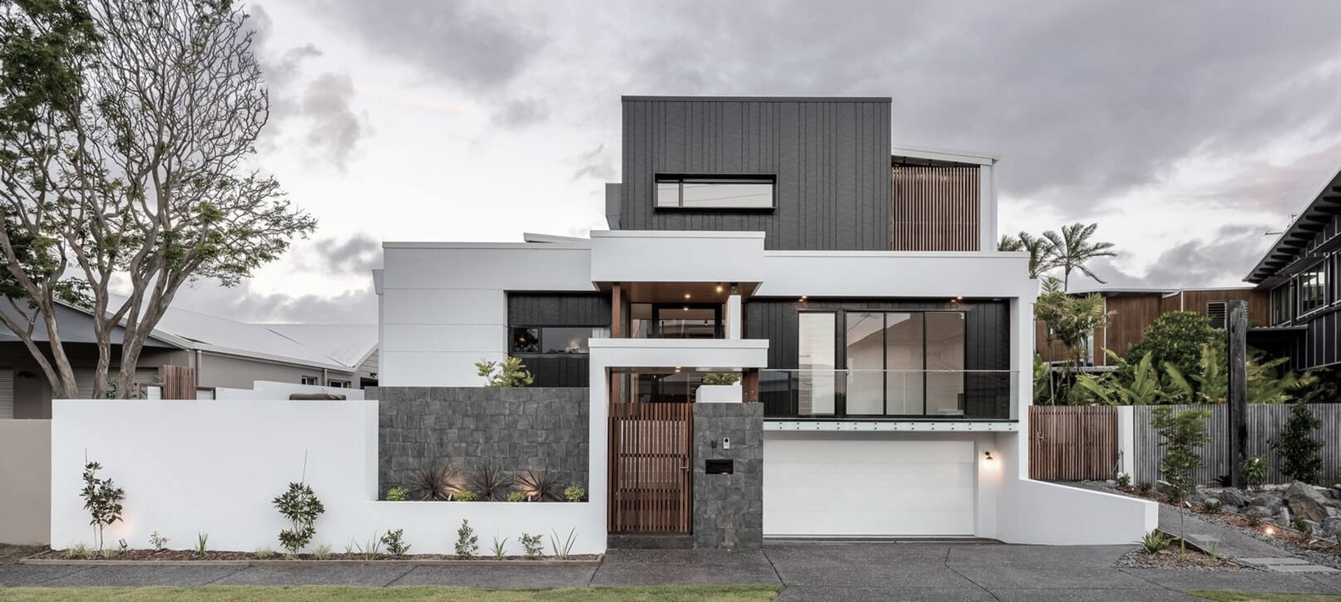 Mooloolaba House banner