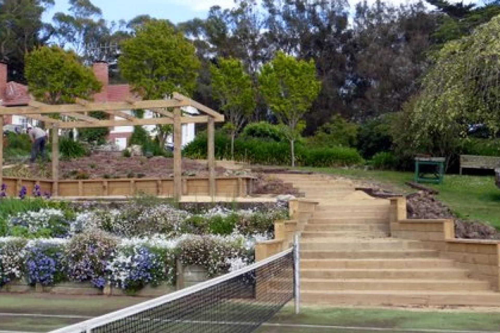 Contemporary Outdoor Living