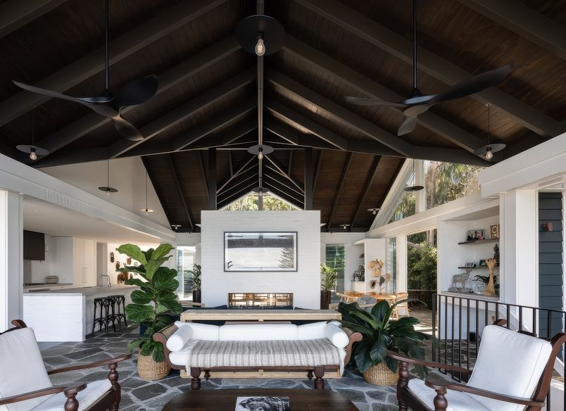 Whale Beach House