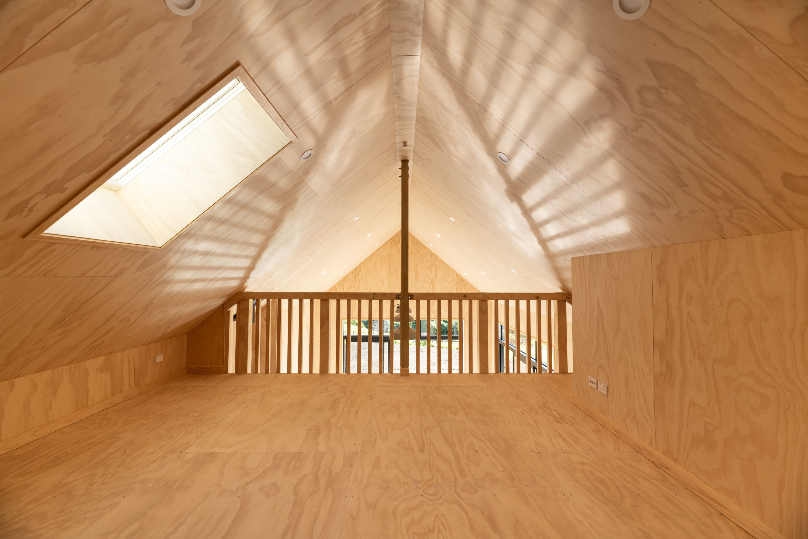 Pahoia Beach Barn