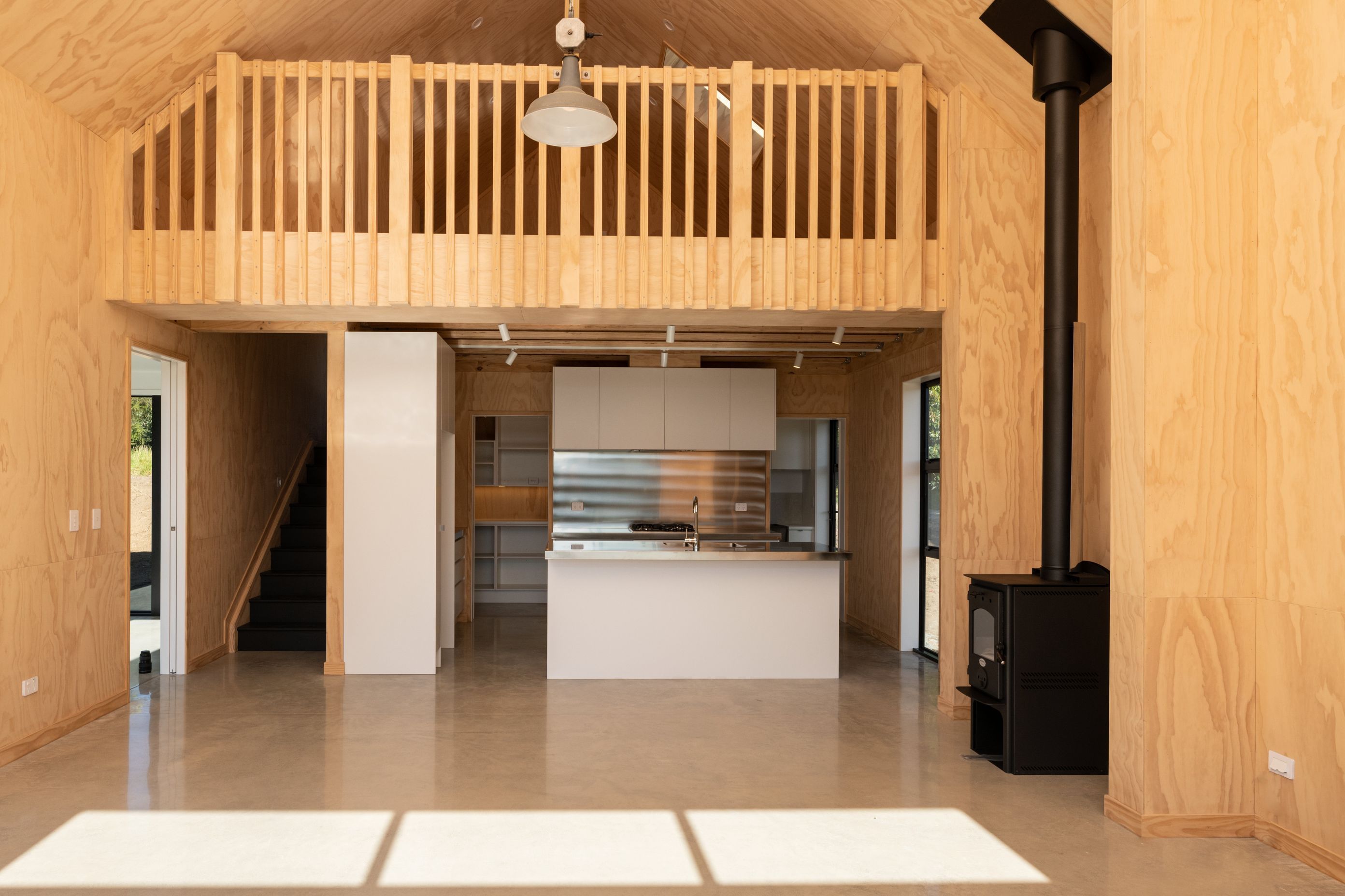 Pahoia Beach Barn