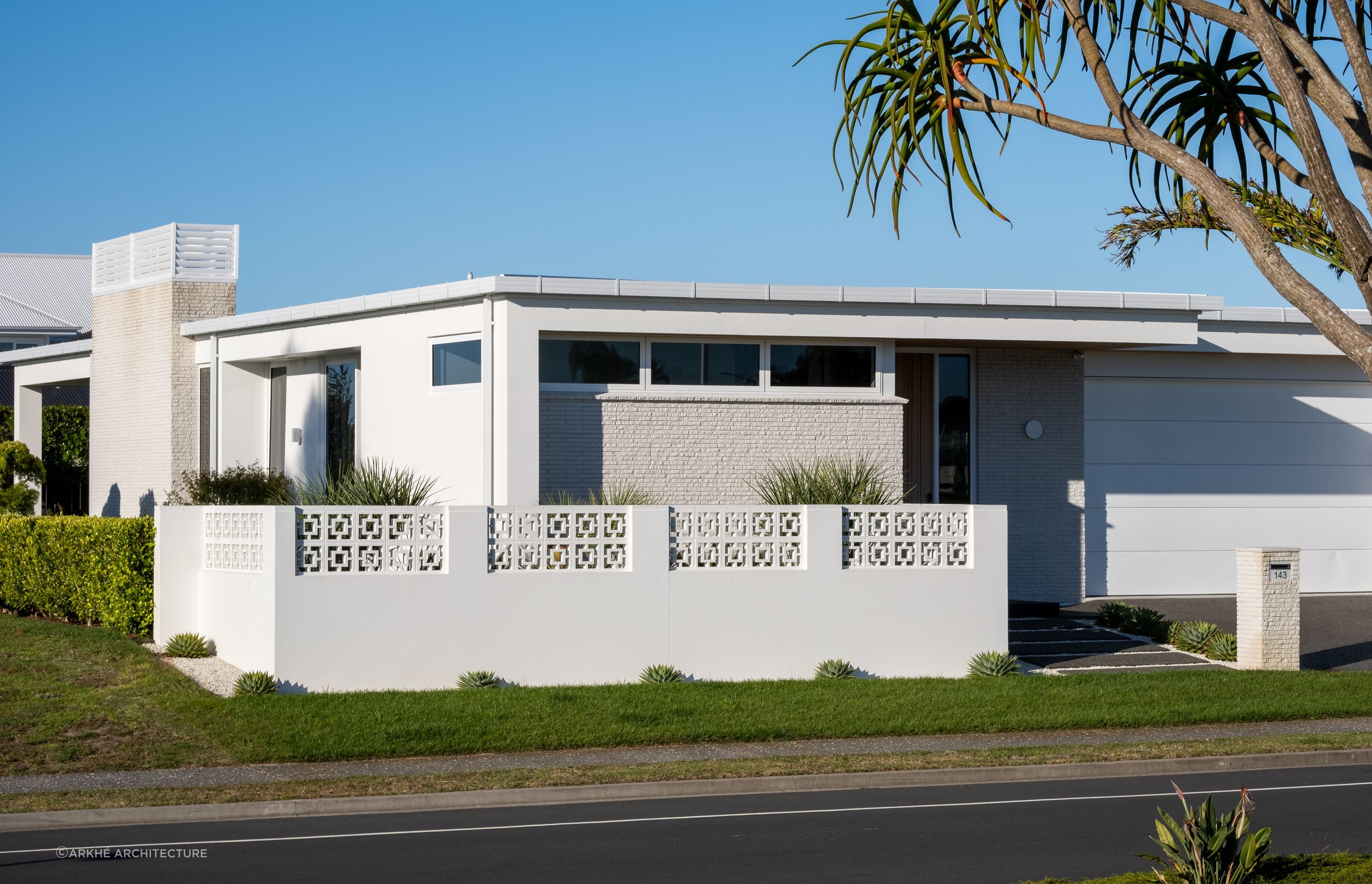 Palm-Springs-HouseArkhe-Architecture-09.jpg