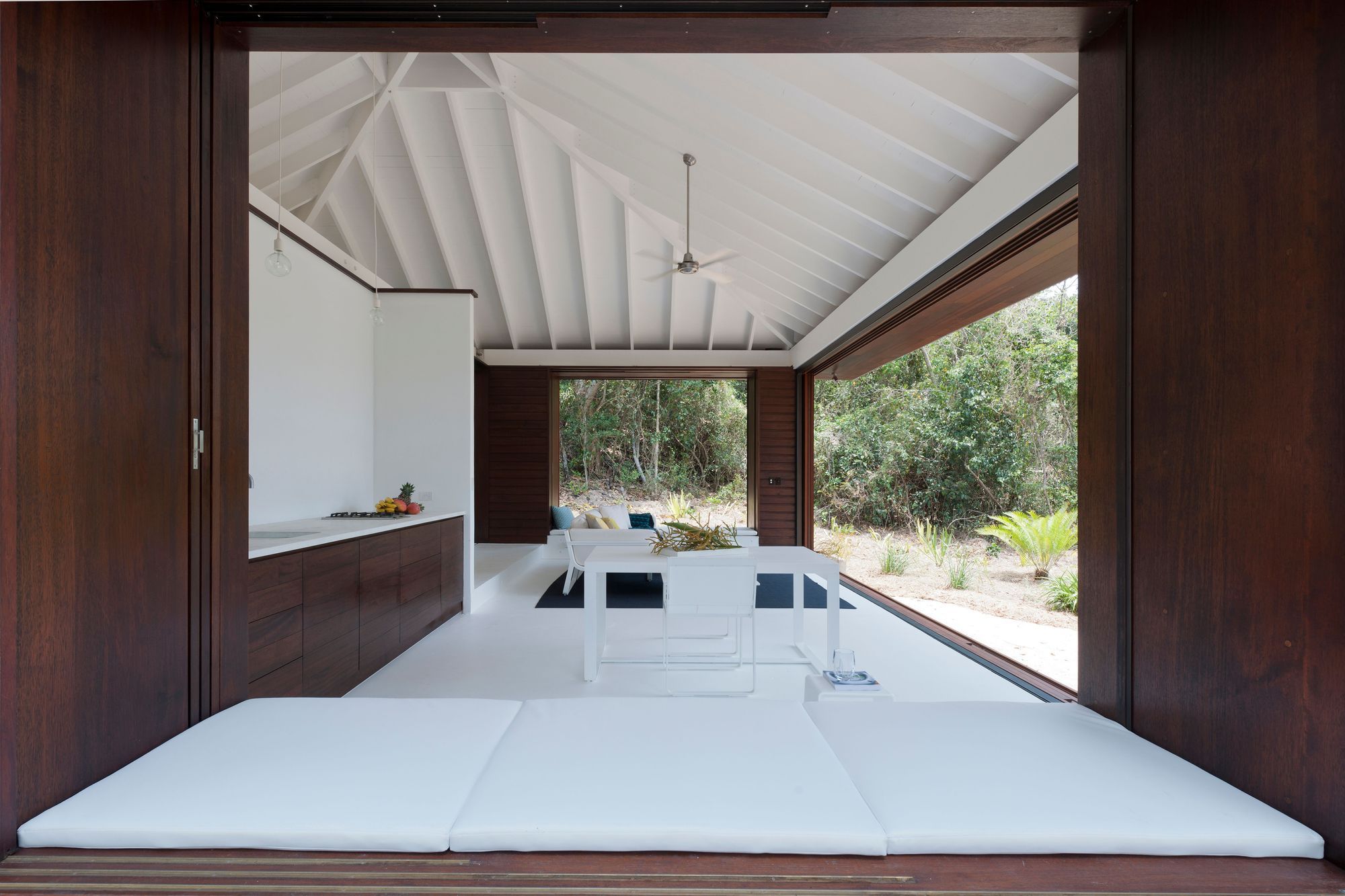 Tropical Beach House QLD