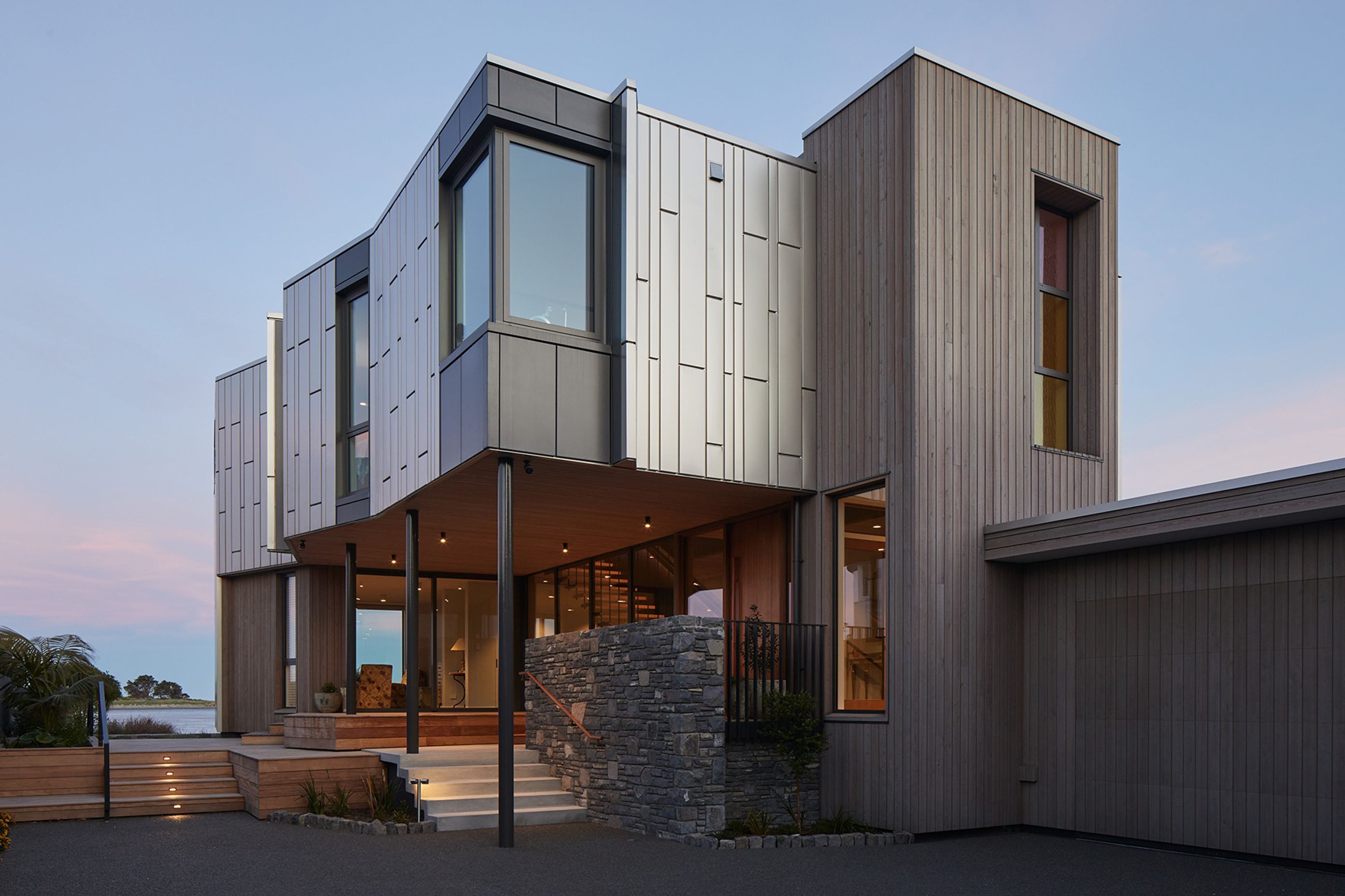 Recliffs-House-exterior.jpg