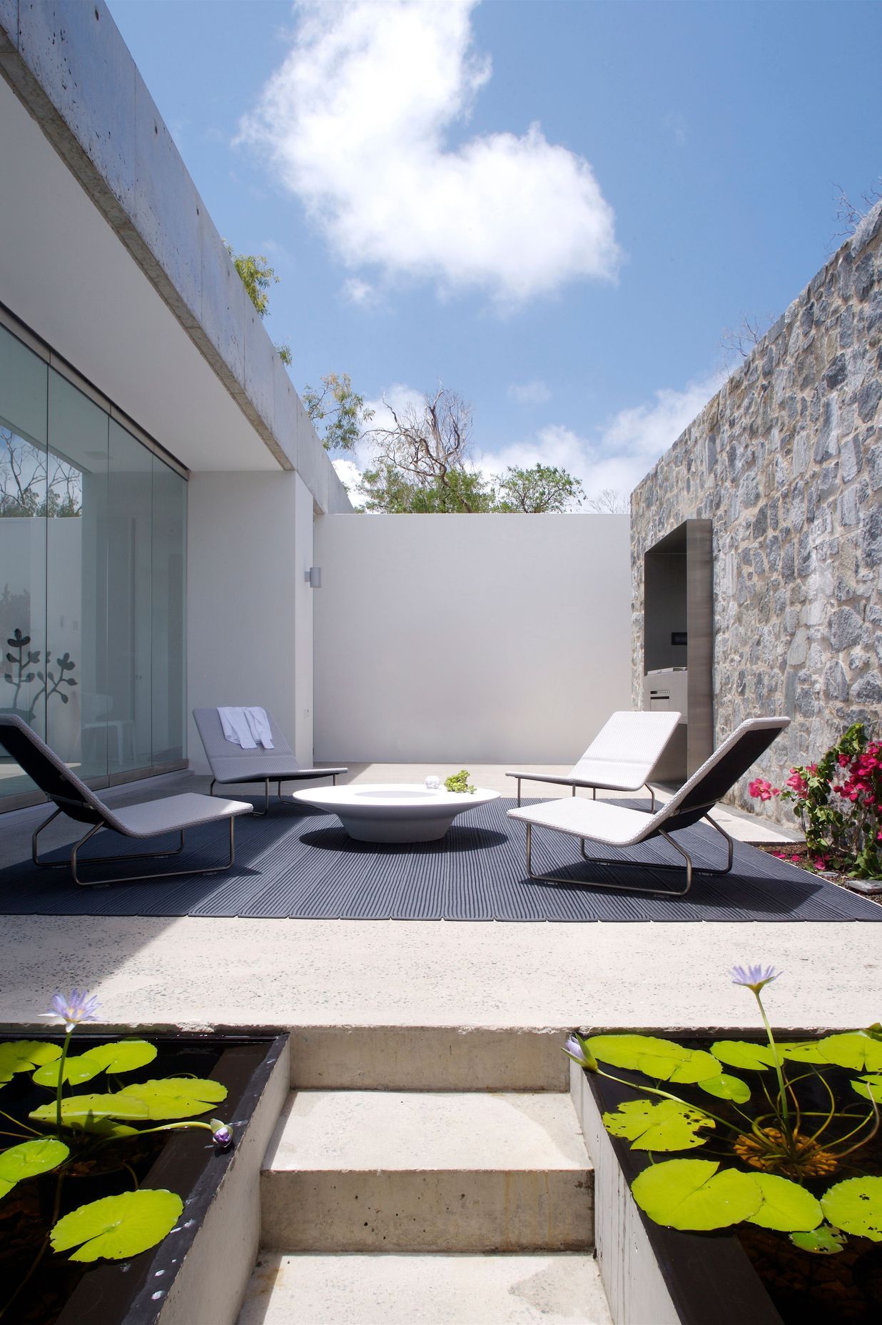 Azuris, Hamilton Island QLD
