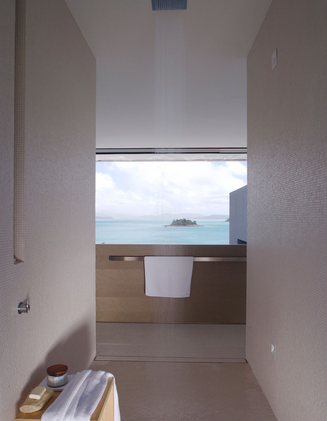 Azuris, Hamilton Island QLD