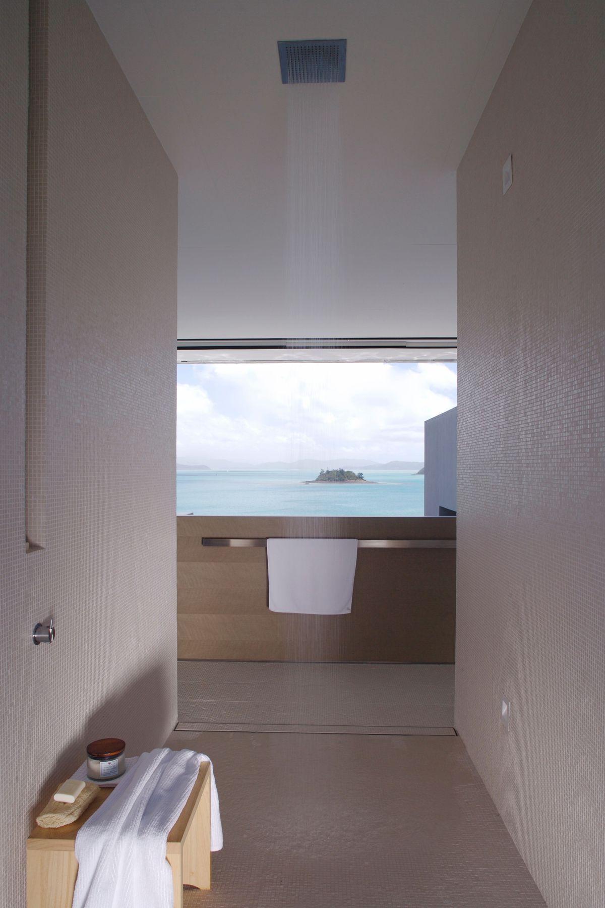 Azuris, Hamilton Island QLD