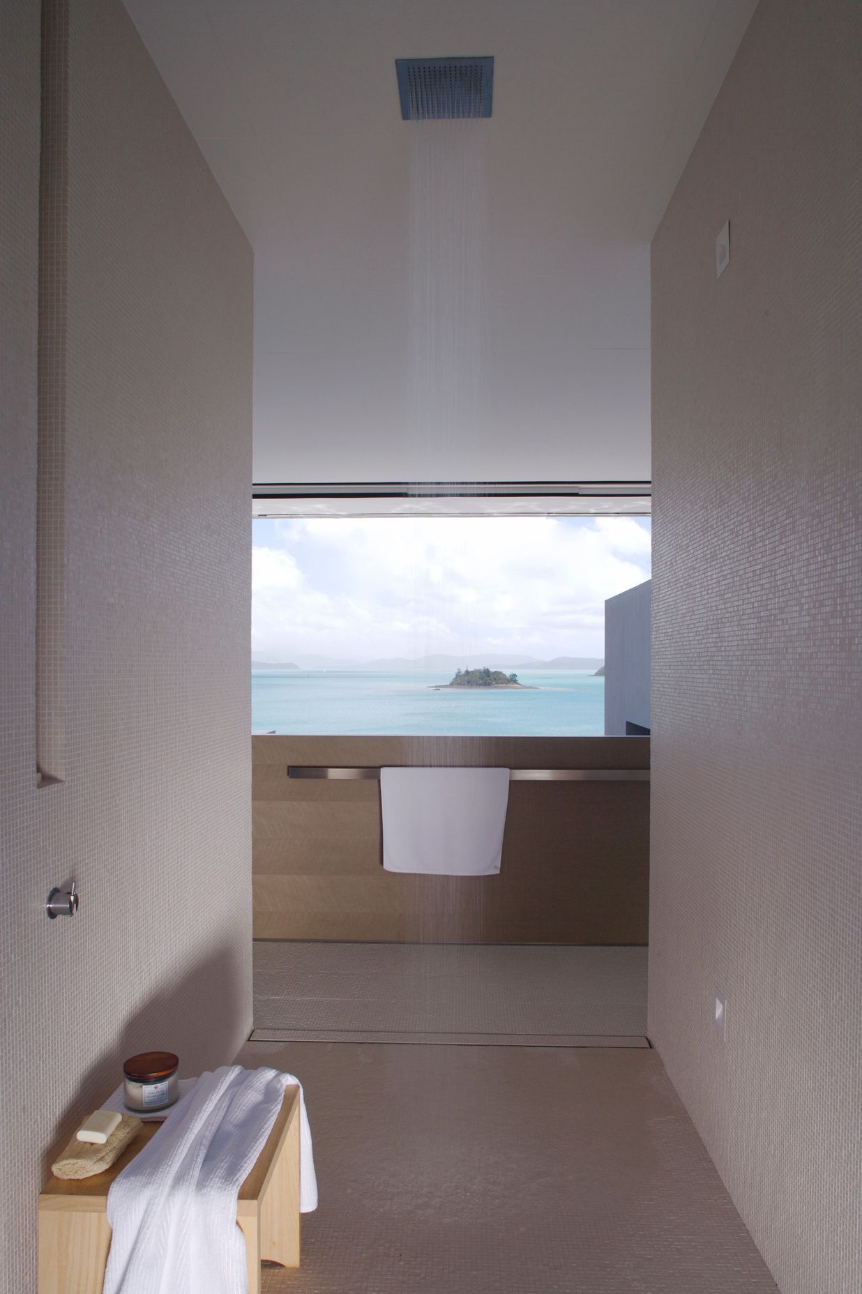 Azuris, Hamilton Island QLD
