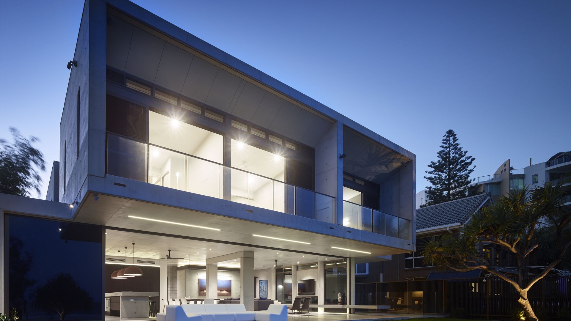 2A Concrete House banner