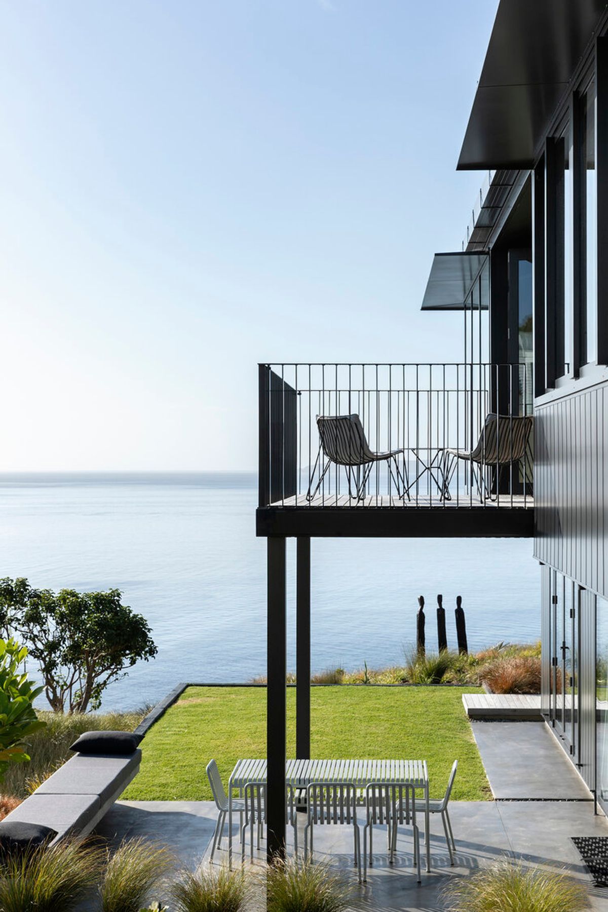 The floorplates are offset and arranged to direct views out to the sea from every room.