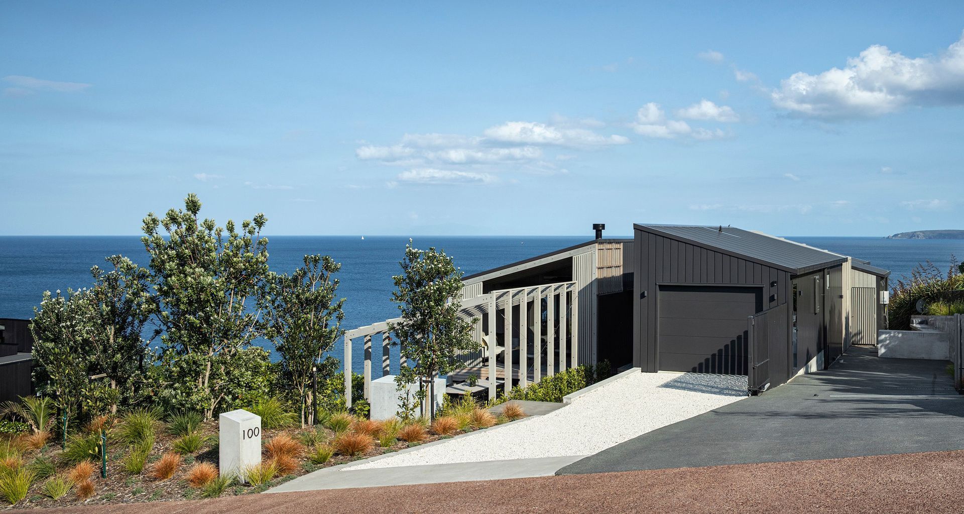 Reef House banner