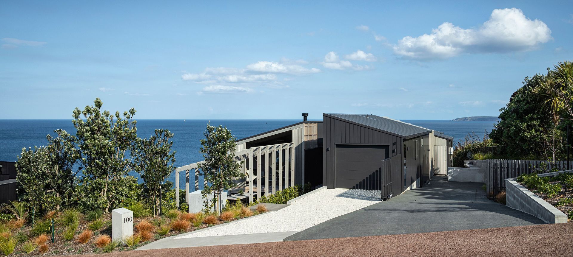 Reef House banner