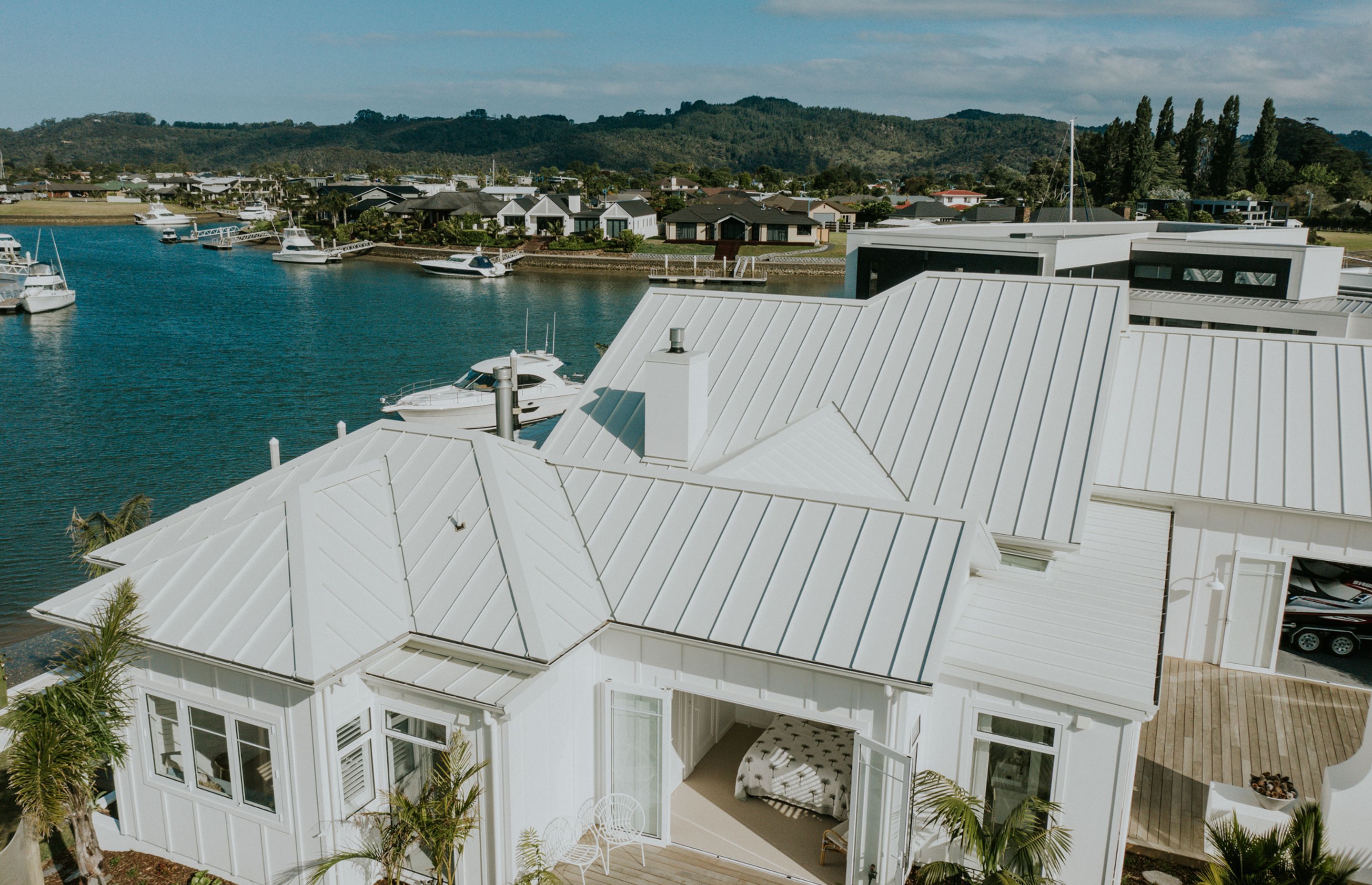 Savage~ Whitianga Waterways