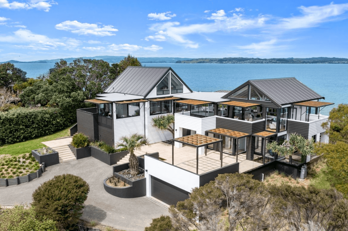 Kennedy Point House - Waiheke Island