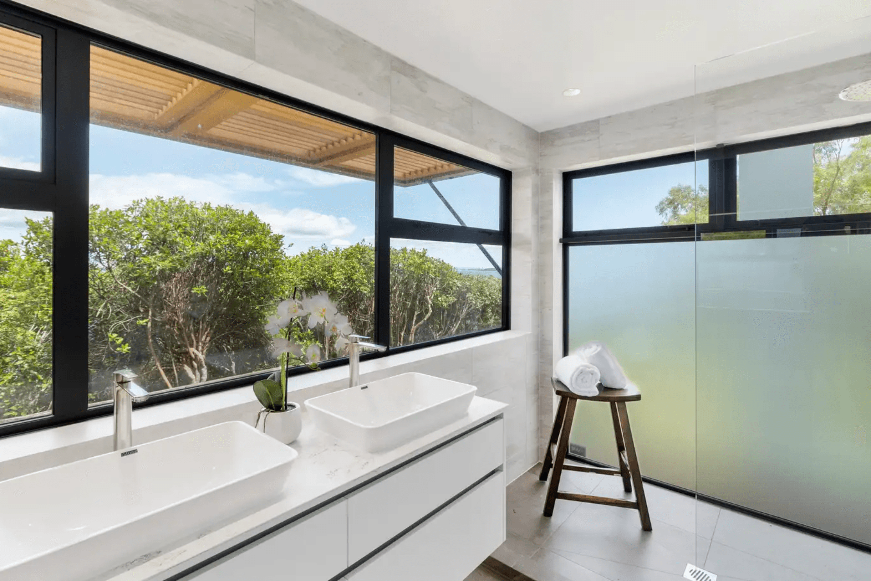 Kennedy Point House - Waiheke Island